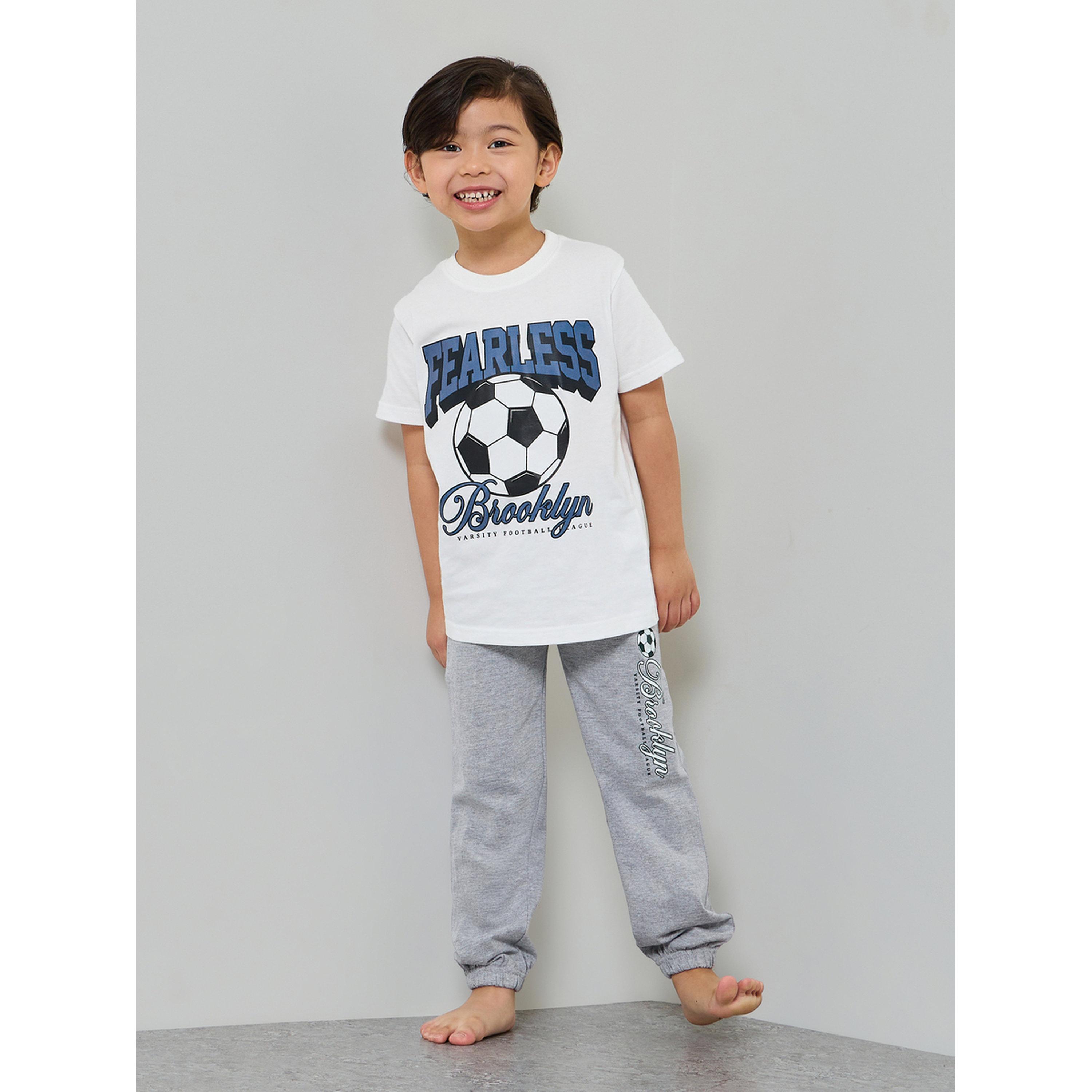 طقم بيجاما من بنطال وشورت مع تيشيرت قطن بطبعة جرافيك للأولاد من 3 قطع-boys-clothing-nightwear-image-3