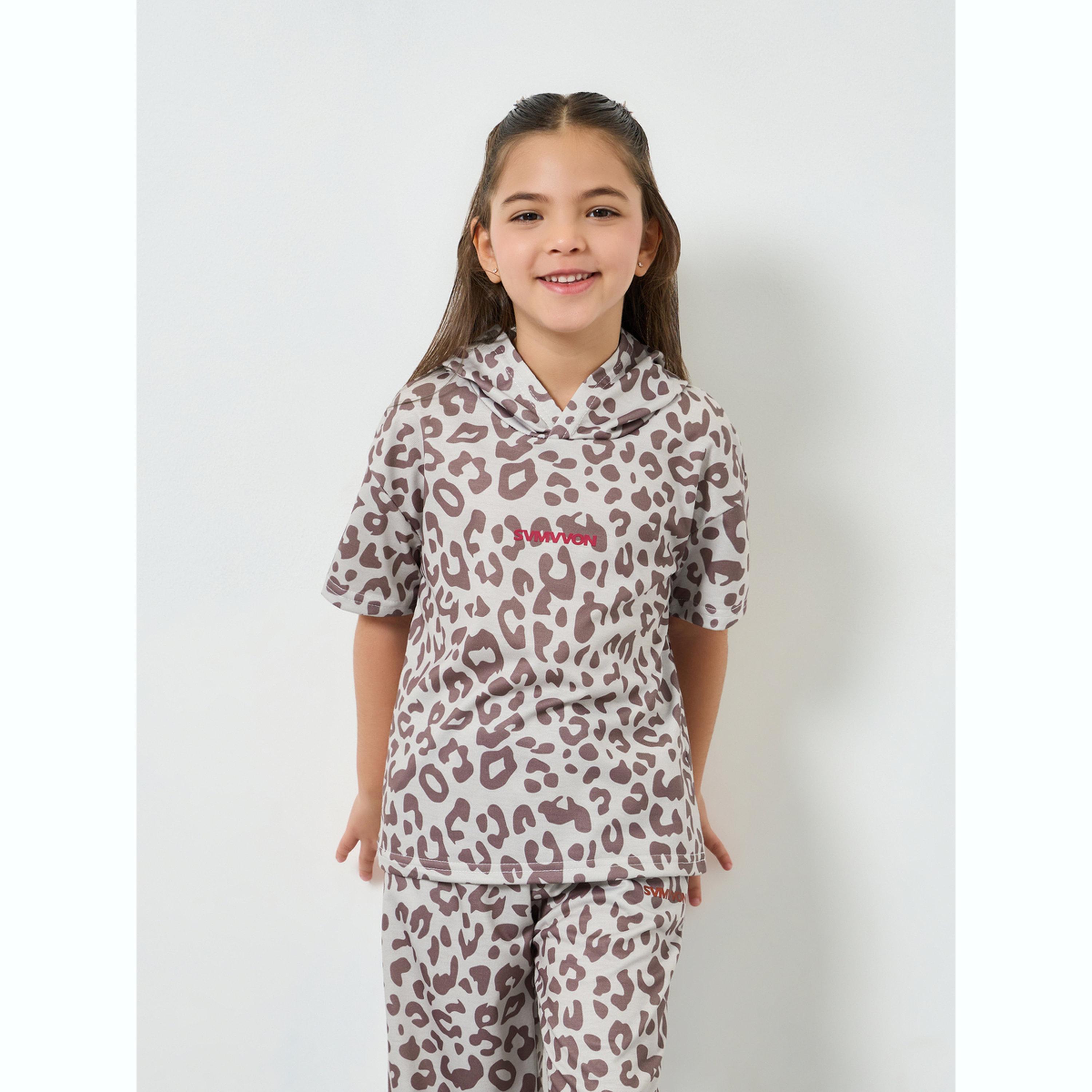 مجموعة من بنطال وهودي بطبعات نمر بناتي-girls-clothing-setsandcoords-image-2