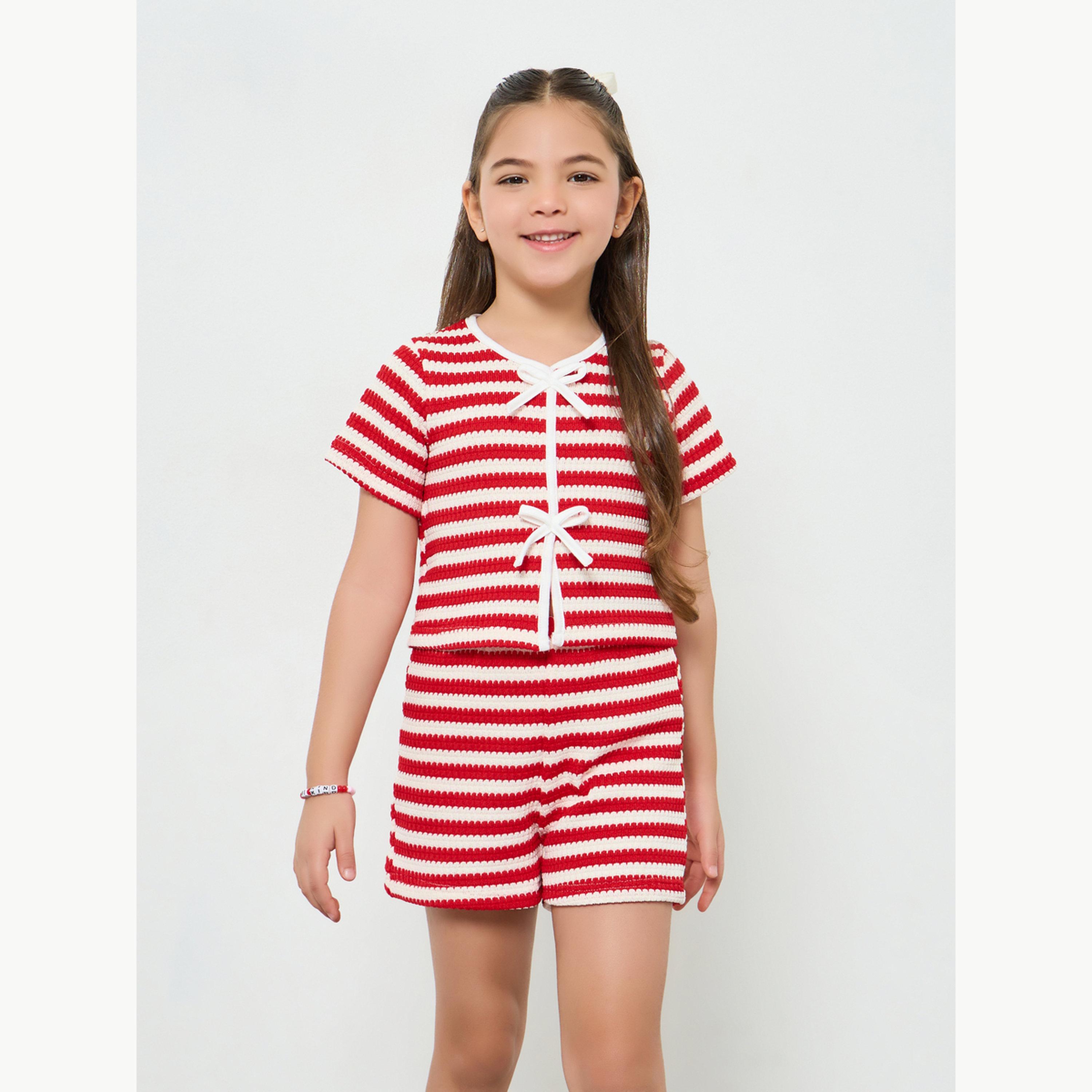 مجموعة من شورت وبلوزة محبوكة ومخططة بناتي-girls-clothing-setsandcoords-image-1