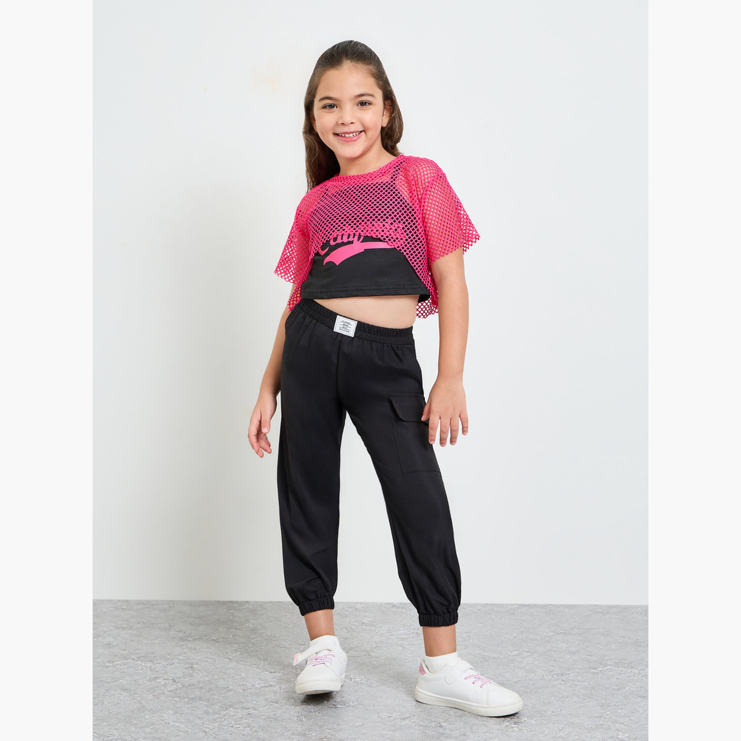 طقم رياضي من 3 قطع جوغر وتيشيرت قصير وبلوزة مطبوعة-girls-clothing-setsandcoords-image-2