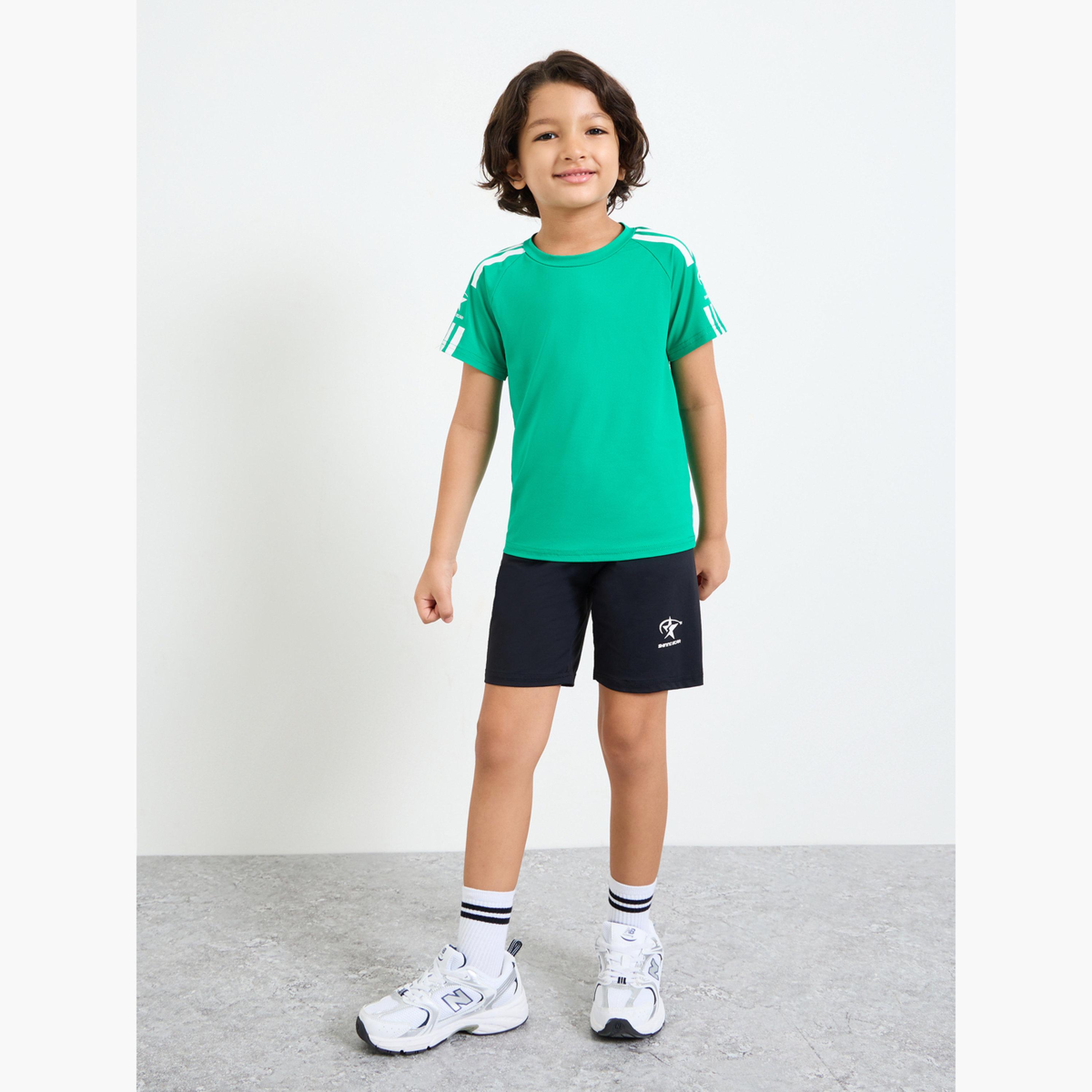 مجموعة من شورت وتيشيرت بأكمام قصيرة مطبوع للأولاد-boys-clothing-setsandcoords-image-2