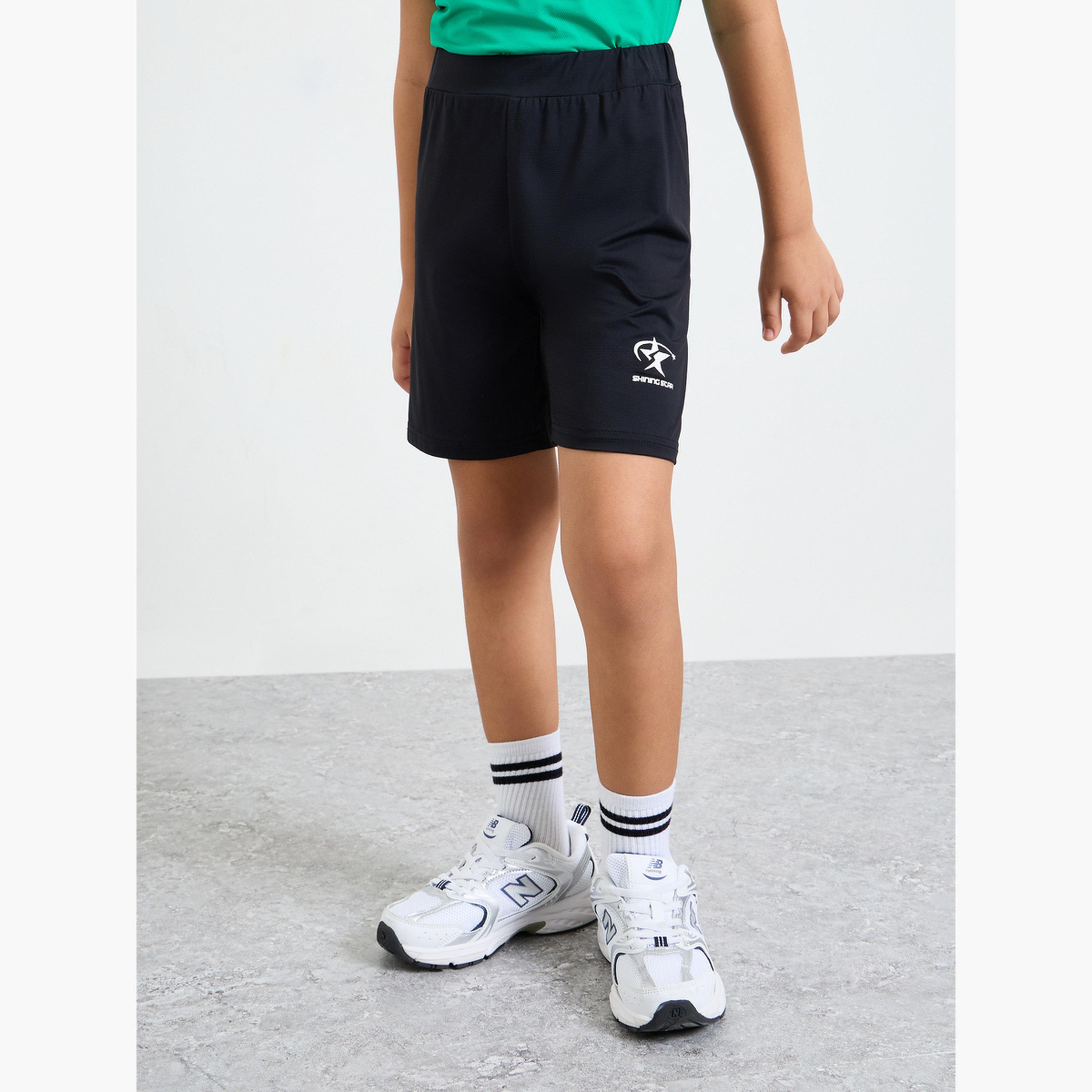 مجموعة من شورت وتيشيرت بأكمام قصيرة مطبوع للأولاد-boys-clothing-setsandcoords-image-4