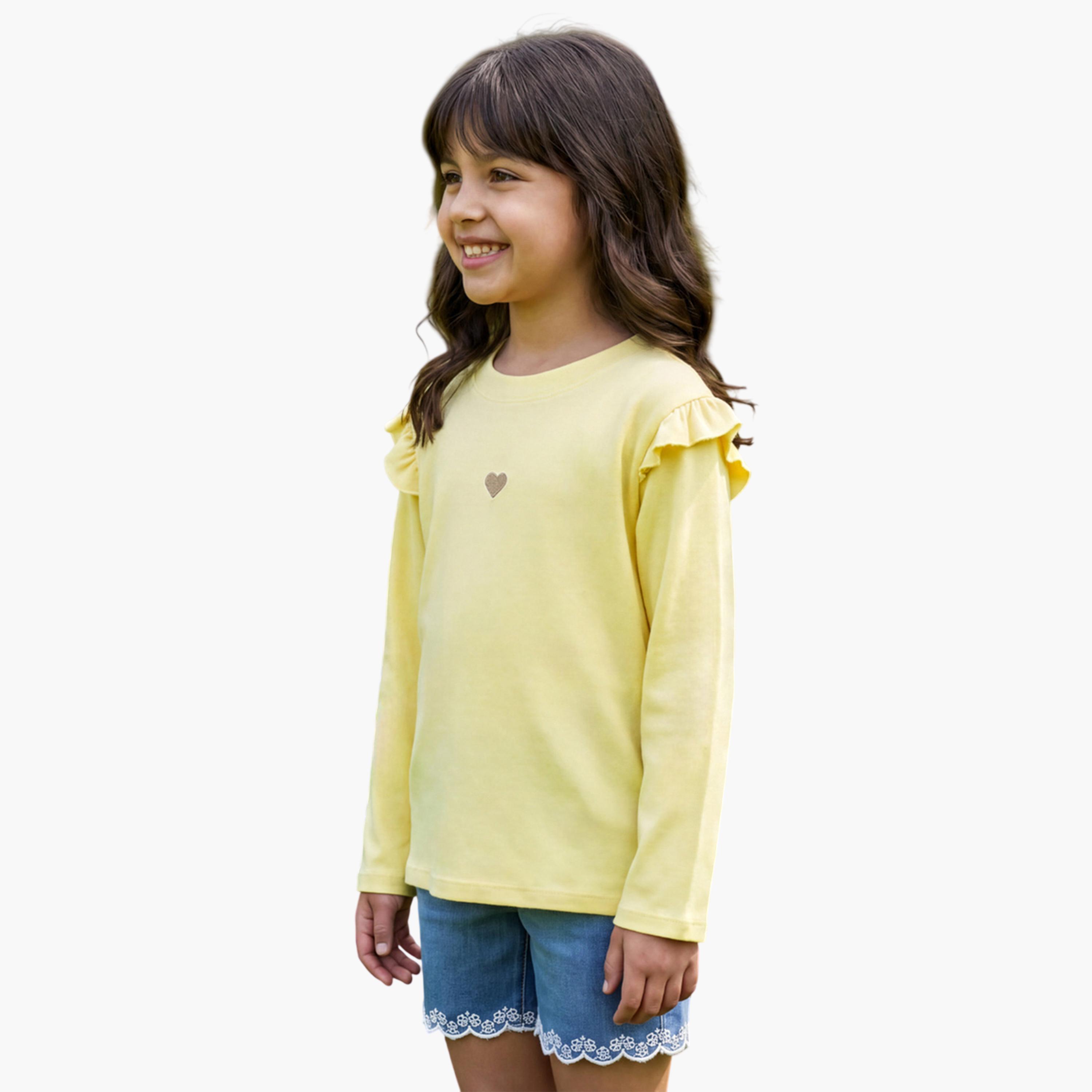 غلوبس × ستايلي - تيشيرت أصفر للبنات، بياقة دائرية وأكمام طويلة وتفاصيل كشكشة-girls-clothing-tshirts-image-2