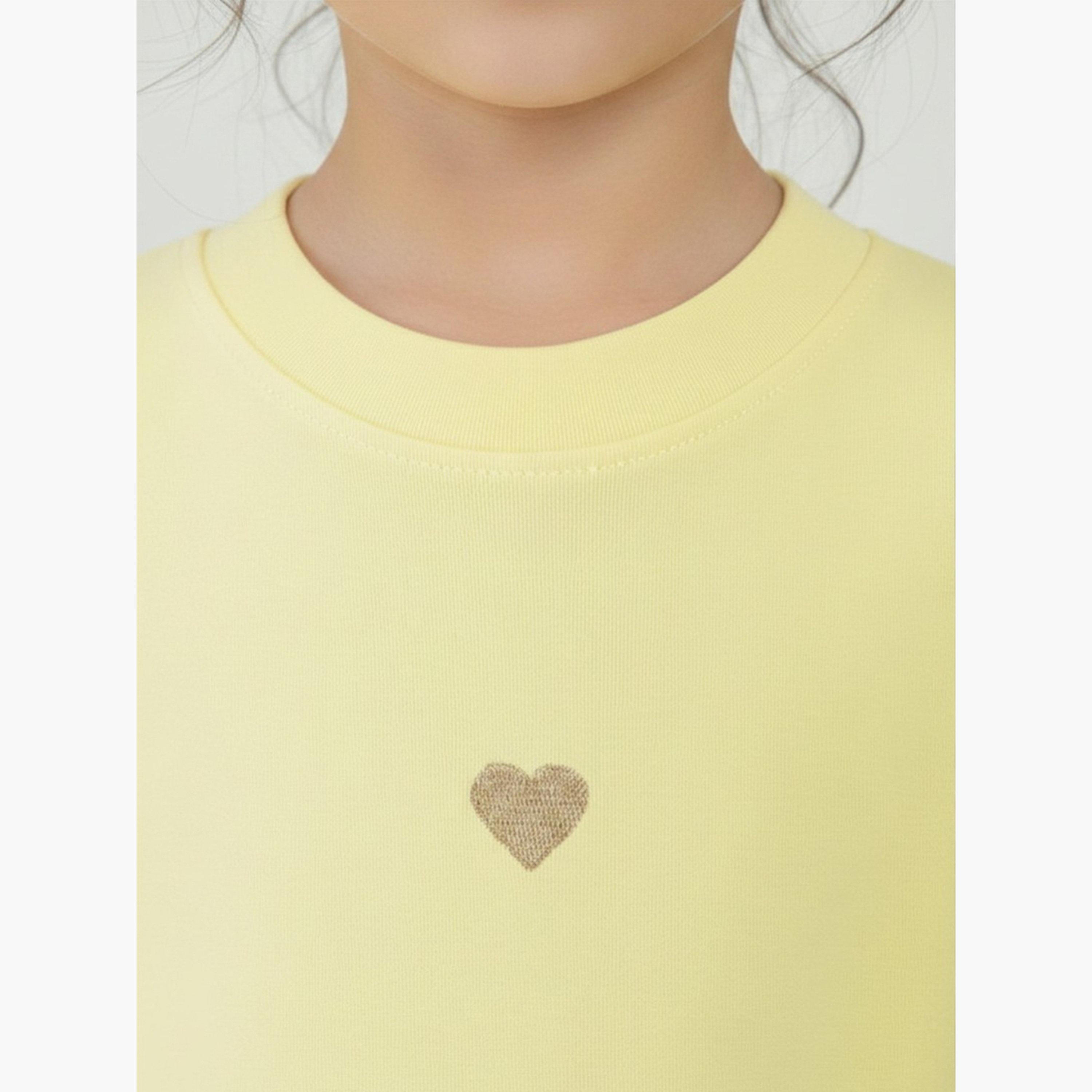 غلوبس × ستايلي - تيشيرت أصفر للبنات، بياقة دائرية وأكمام طويلة وتفاصيل كشكشة-girls-clothing-tshirts-image-4