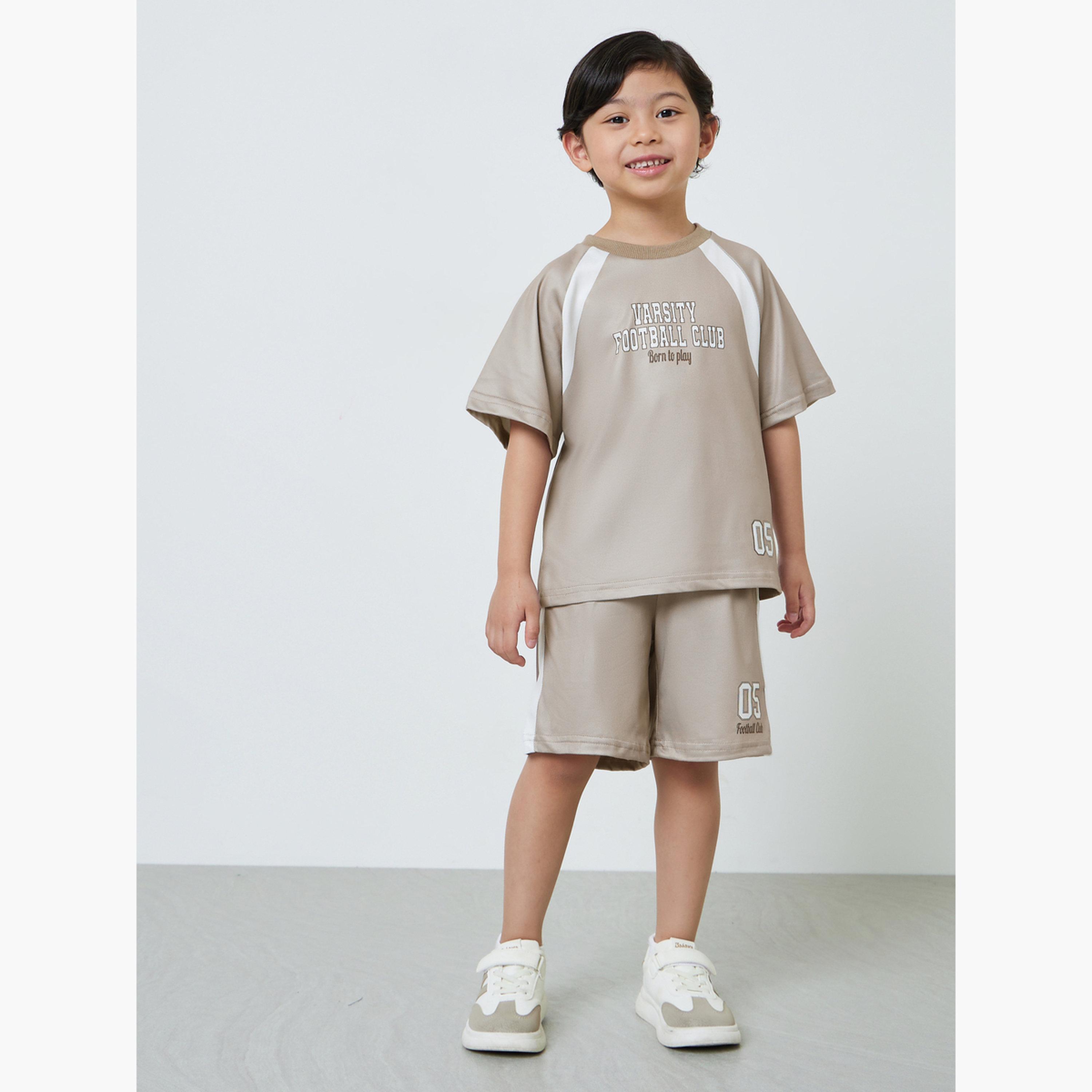 ستايلي - طقم تيشيرت وشورت بيج للأولاد-boys-clothing-setsandcoords-image-2