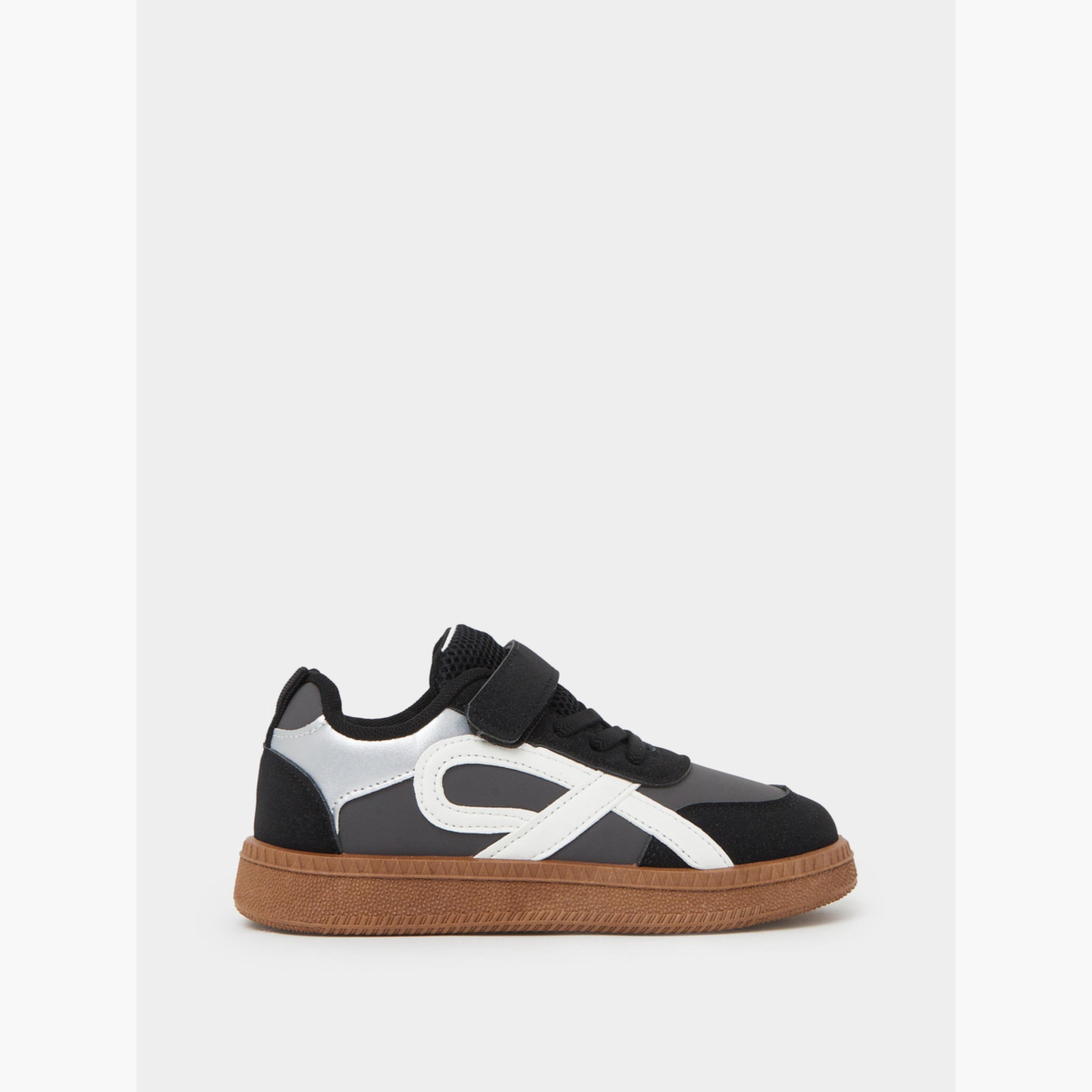 حذاء رياضي بنمط كتل الالوان بشريط لاصق للأولاد-boys-shoes-sneakers-image-2