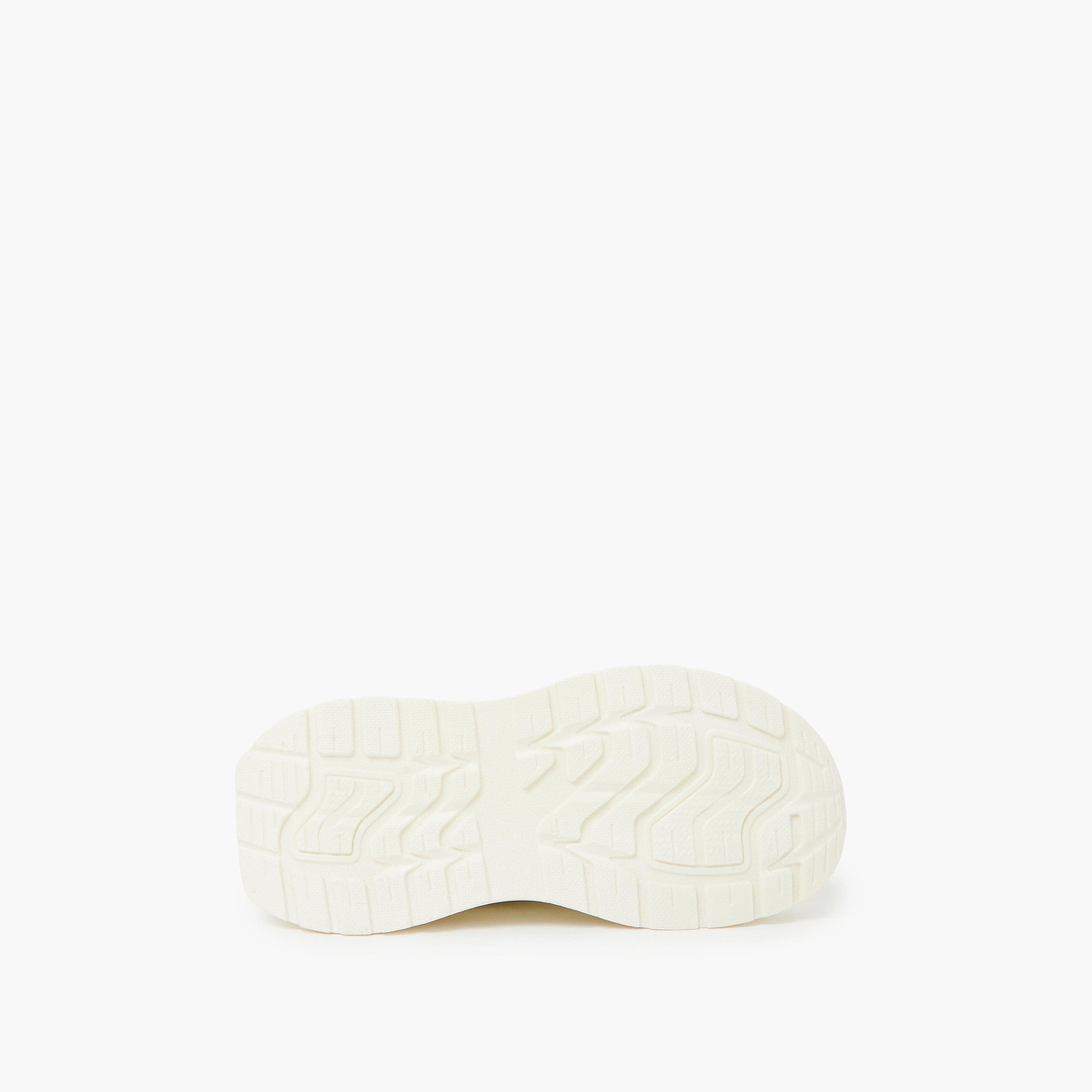 حذاء رياضي بتفاصيل أربطة وبتفاصيل بارزة الملمس للبنات-girls-shoes-sneakers-image-6