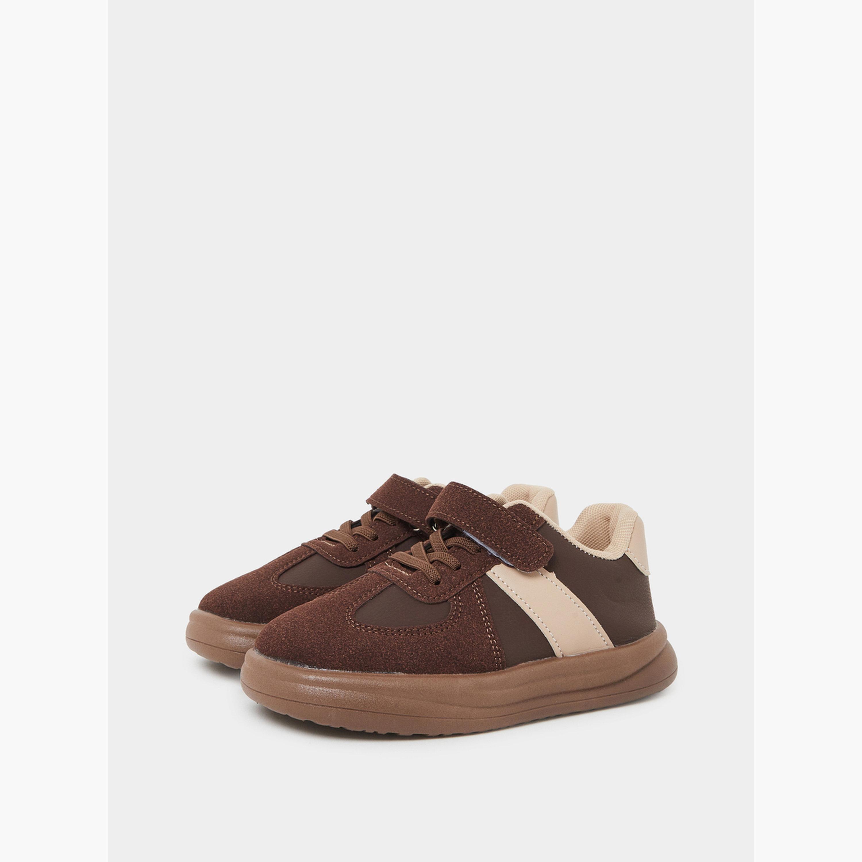 حذاء رياضي لايف ستايل بشريط لاصق للأولاد-boys-shoes-sneakers-image-1