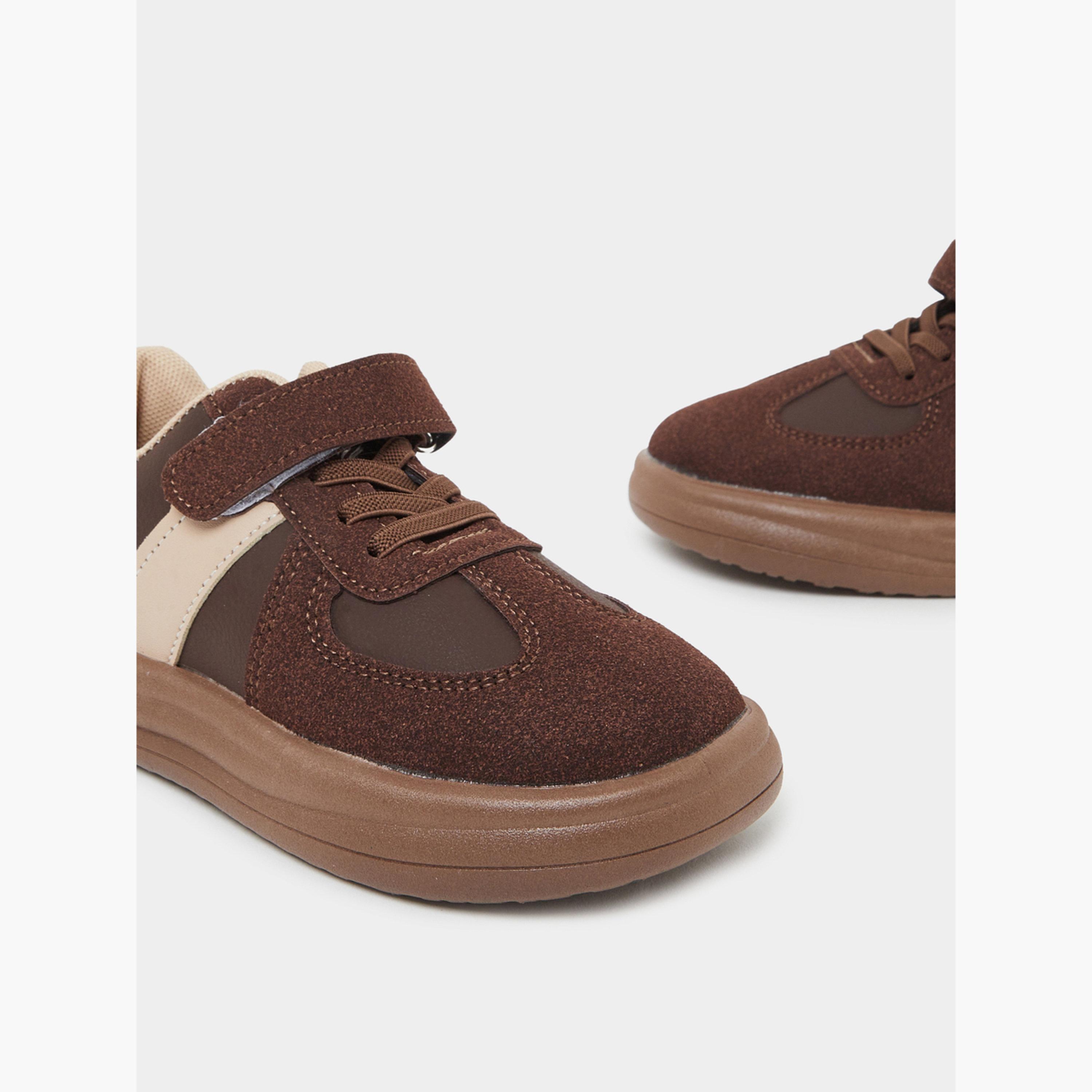 حذاء رياضي لايف ستايل بشريط لاصق للأولاد-boys-shoes-sneakers-image-4