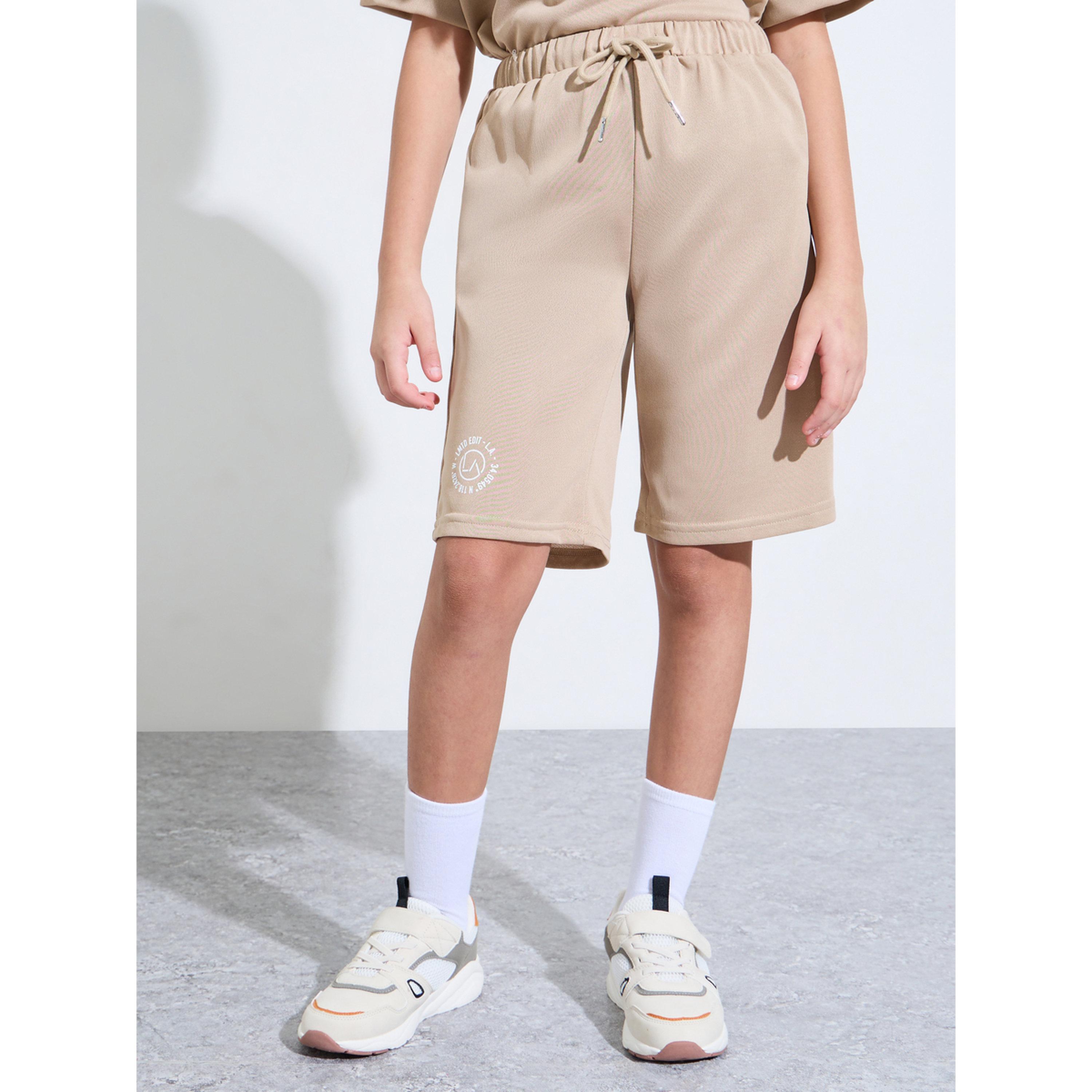 مجموعة من شورت وتيشيرت واسع بأكمام راجلان للبنات الكبار-girls-clothing-setsandcoords-image-5