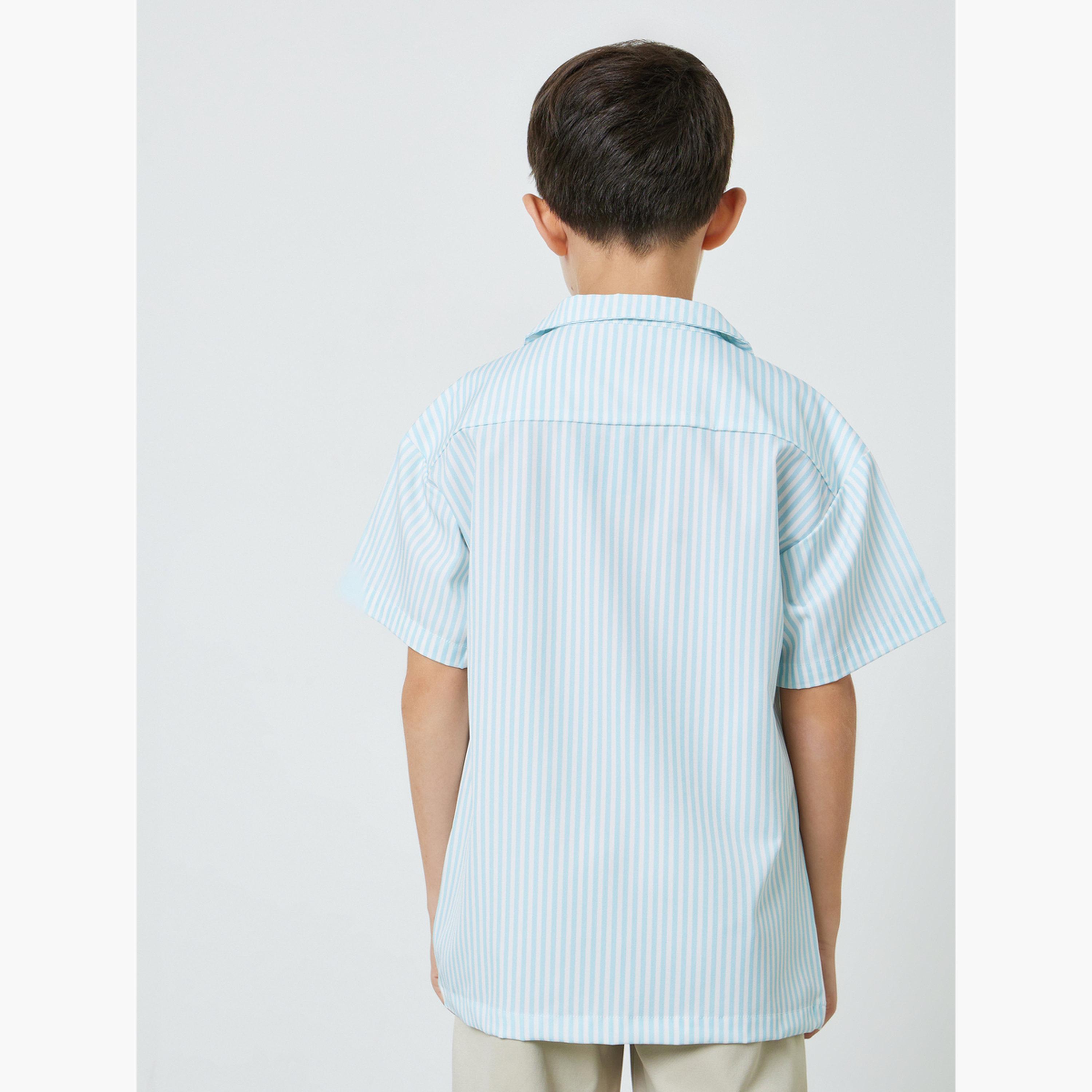 قميص مخطط بأكمام قصيرة وتفاصيل سحاب للأولاد-boys-clothing-shirts-image-3