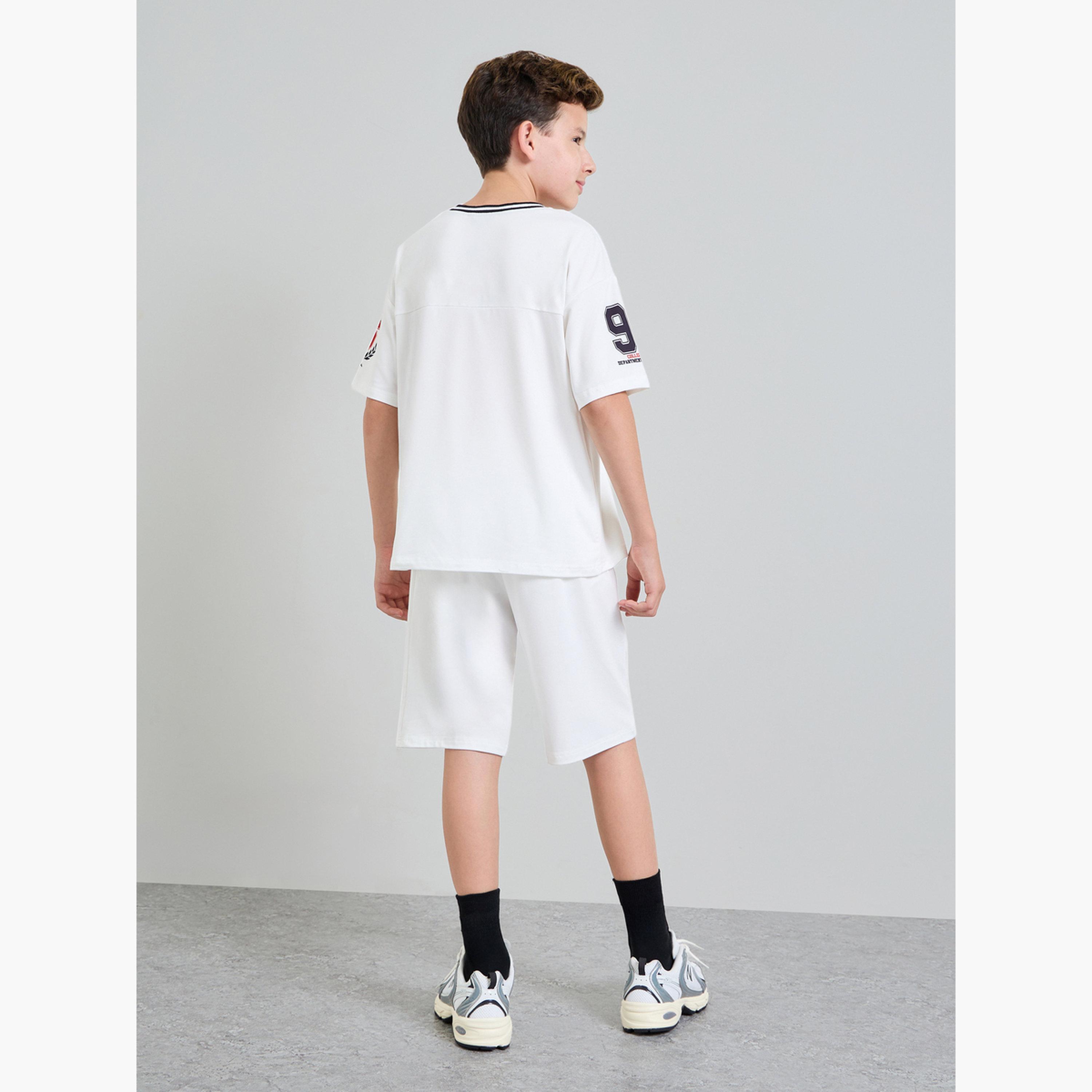 Styli Boys Graphic V Neck Jersey T-Shirt and Shorts Set-boys-clothing-setsandcoords-image-3
