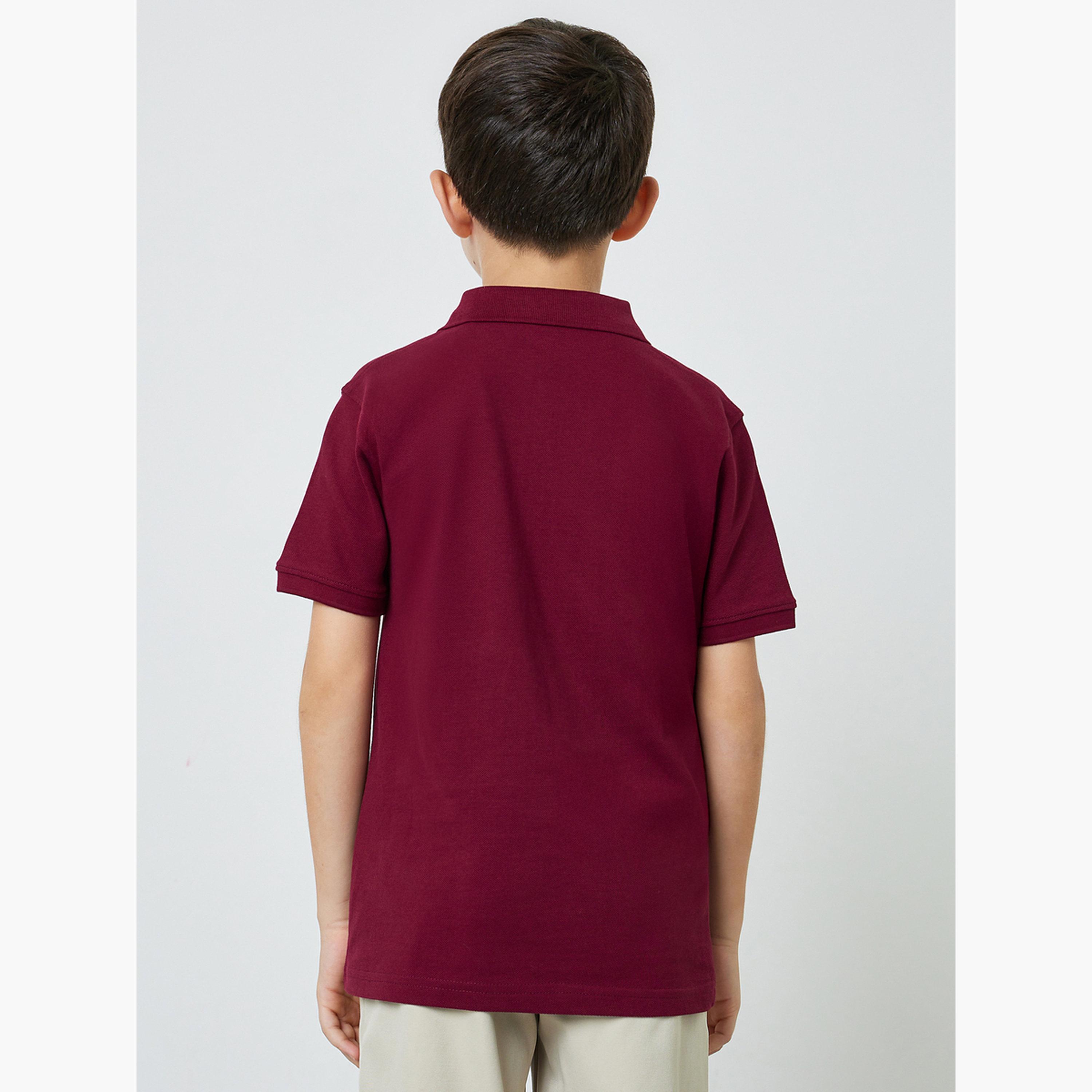 تيشيرت بولو محبوك بقصة منتظمة وطبعات على الصدر للأولاد-boys-clothing-tshirtsandpolos-image-3