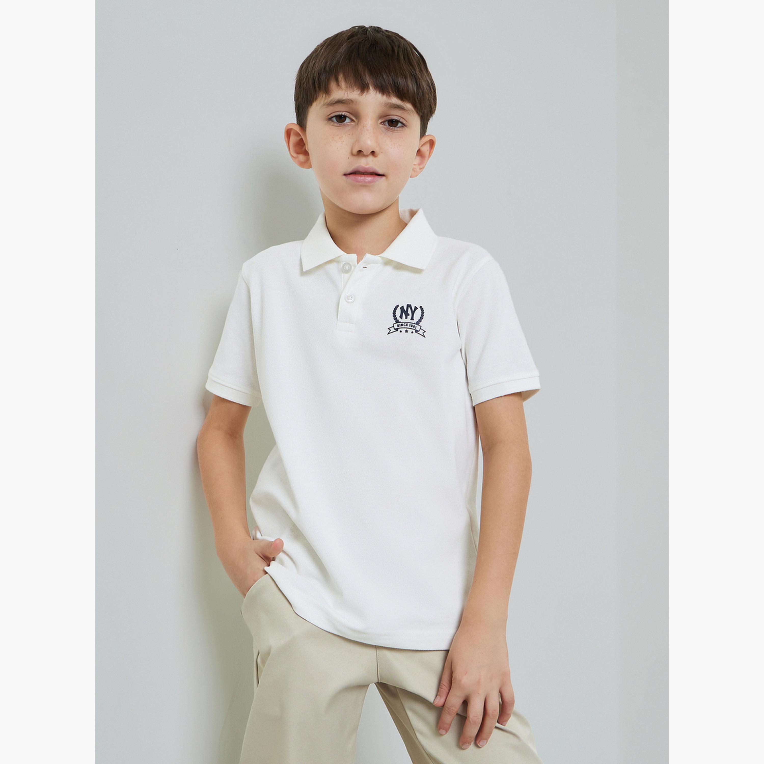 Styli Boys Off White Chest Print Knitted Regular Fit Polo T-Shirt-boys-clothing-tshirtsandpolos-image-1
