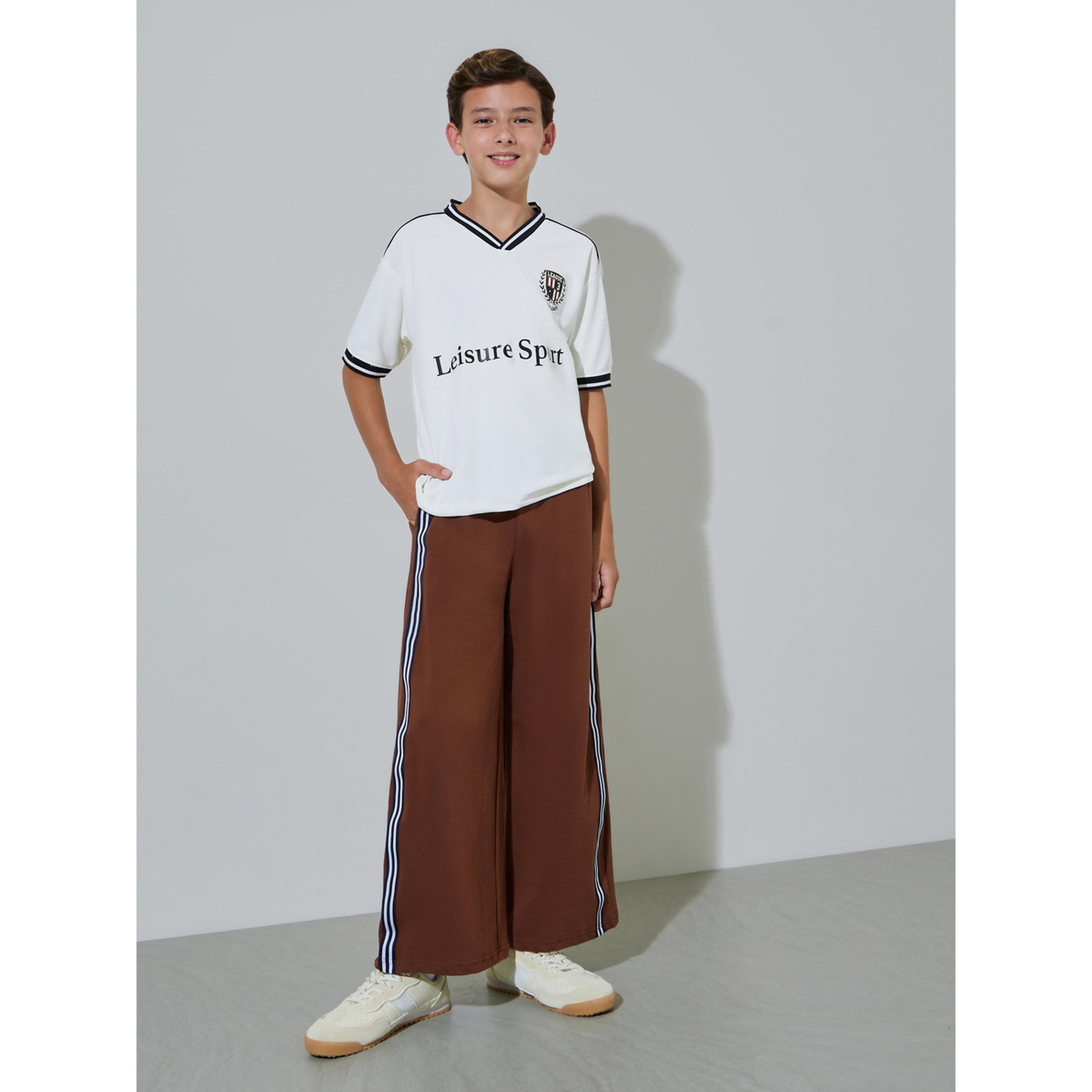 تيشيرت جيرسي مطبوع بياقة وتفاصيل متباينة للأولاد الكبار-sports-boys-clothing-tops-image-2