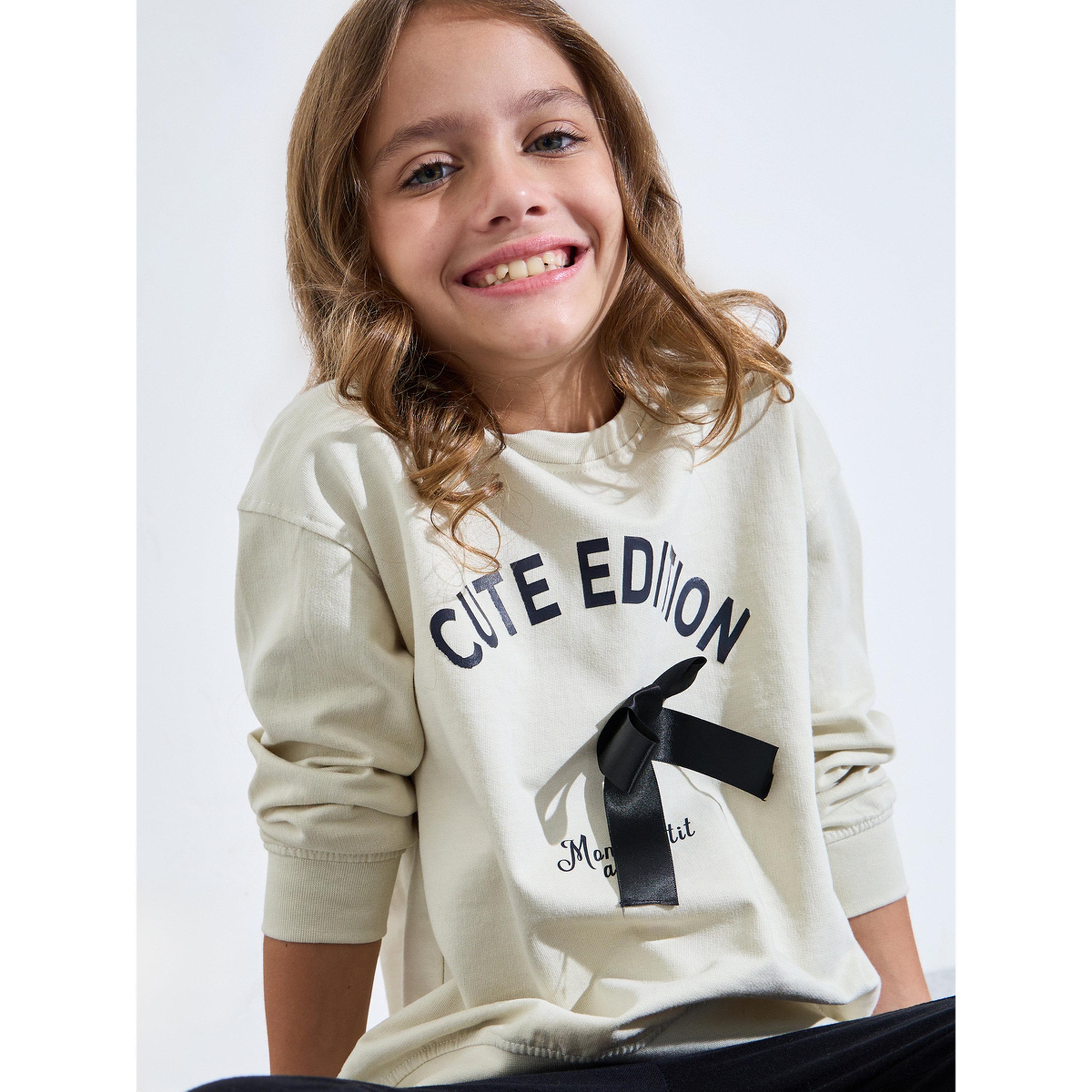 Styli Girls Beige Graphic Print Bow Detail Oversized Sweatshirt-girls-clothing-sweatshirts-image-4