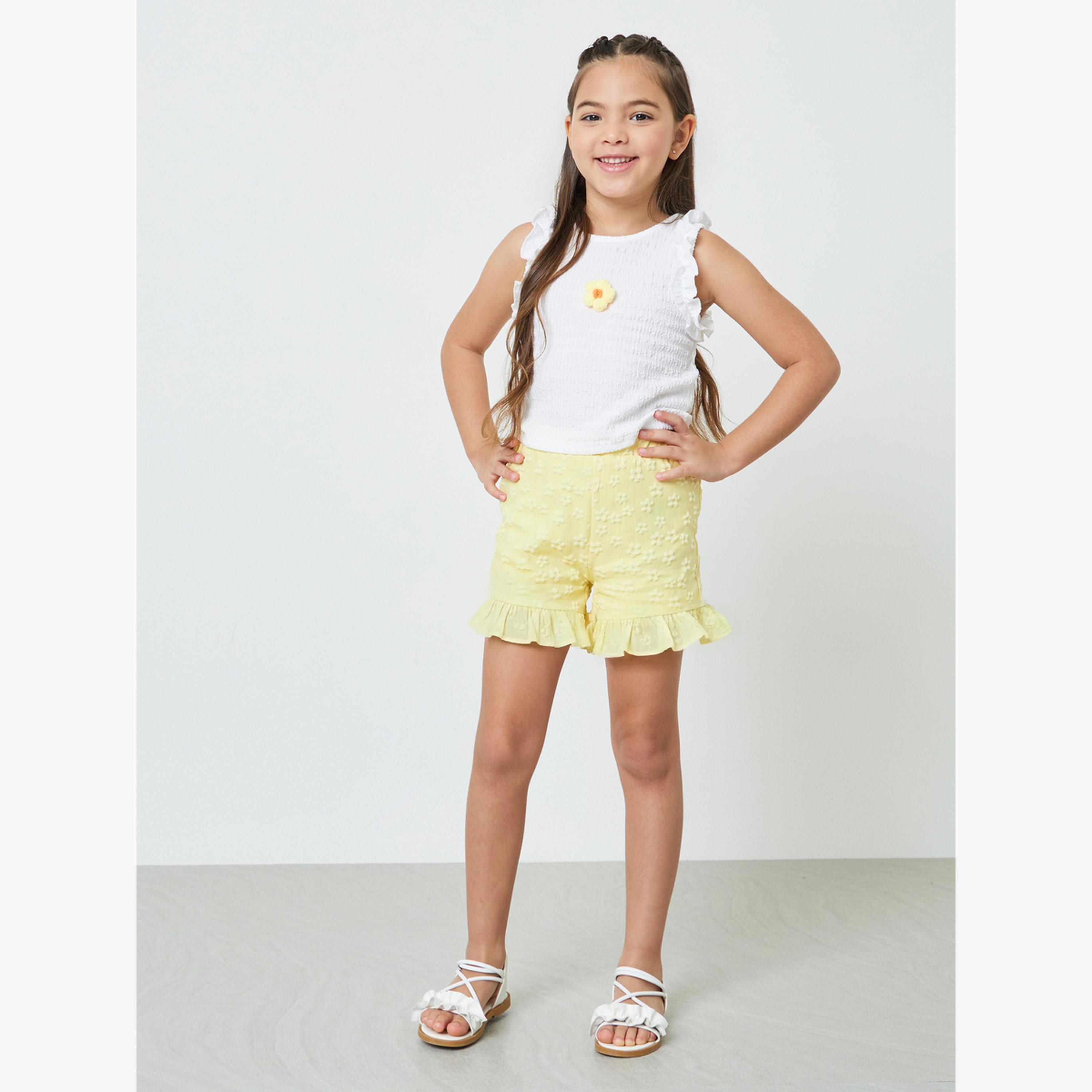 مجموعة من شورت وبلوزة بلا أكمام بتفاصيل زهور للبنات-girls-clothing-setsandcoords-image-2