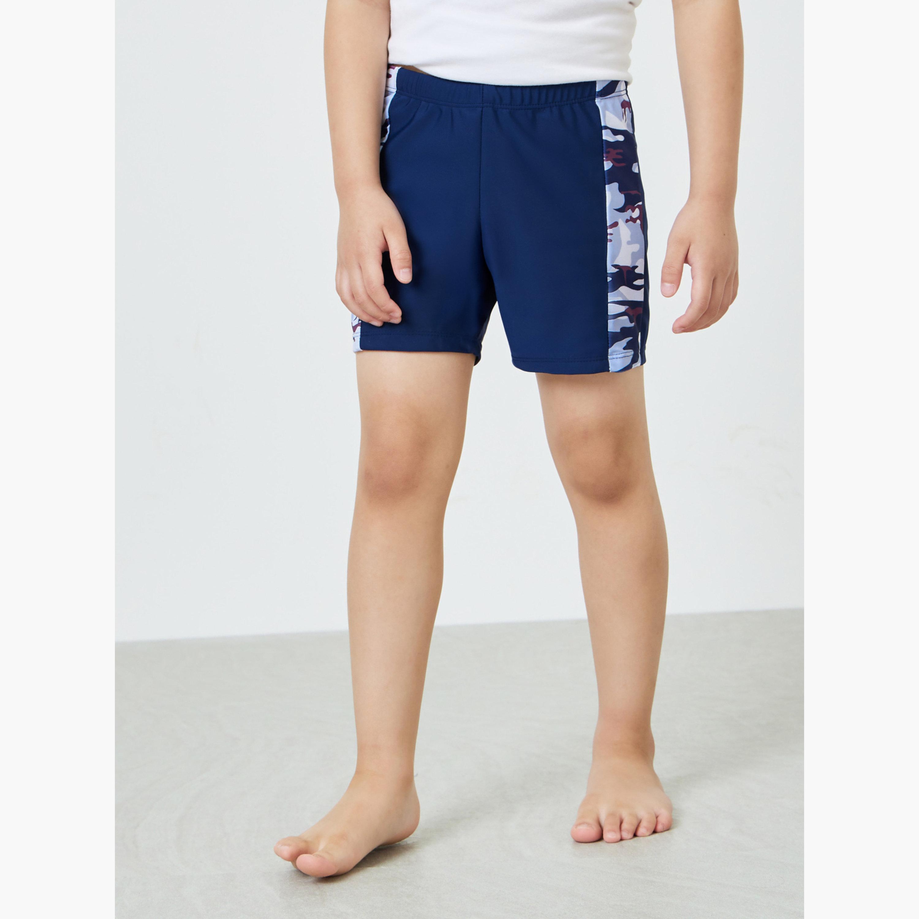 مجموعة من قبعة وشورت سباحة مطبوع للأولاد-boys-clothing-swimwear-image-1