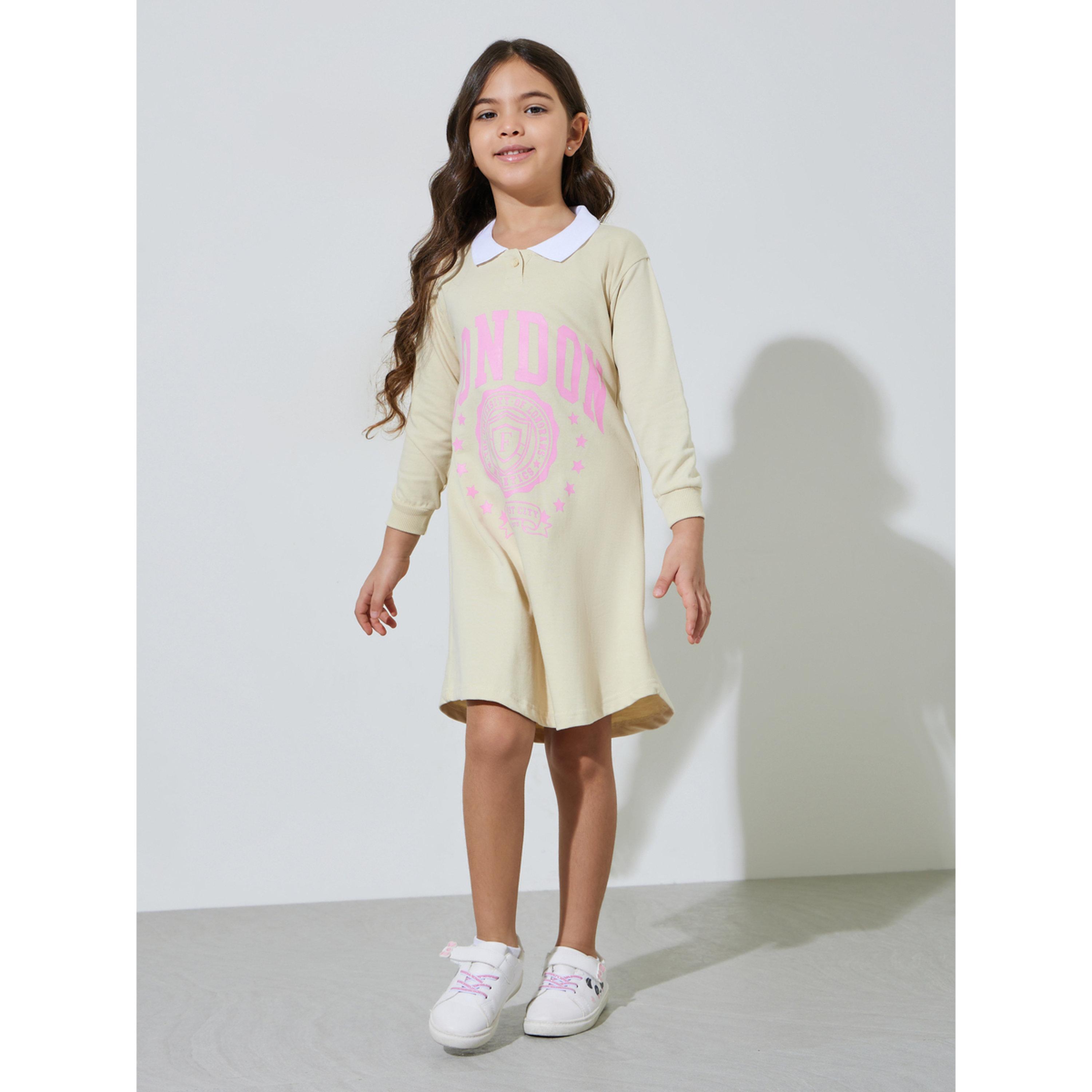 فستان سويت شيرت بطول الركبة بياقة متباينة وطبعة شعار للبنات-girls-clothing-sweatshirts-image-2