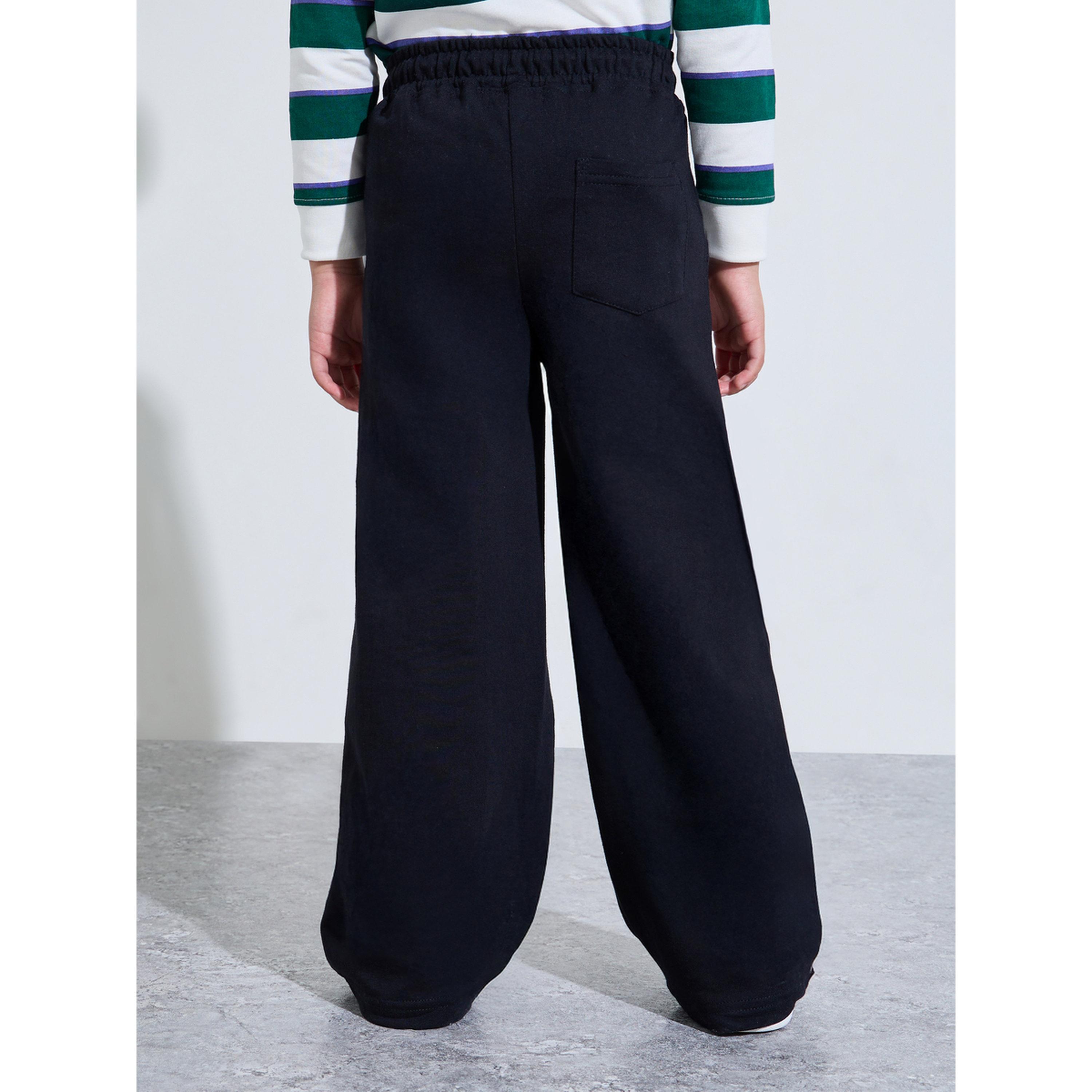 Styli Black Cotton Straight Leg Joggers with Drawstring Waist-boys-clothing-bottoms-joggersandtrackpants-image-4