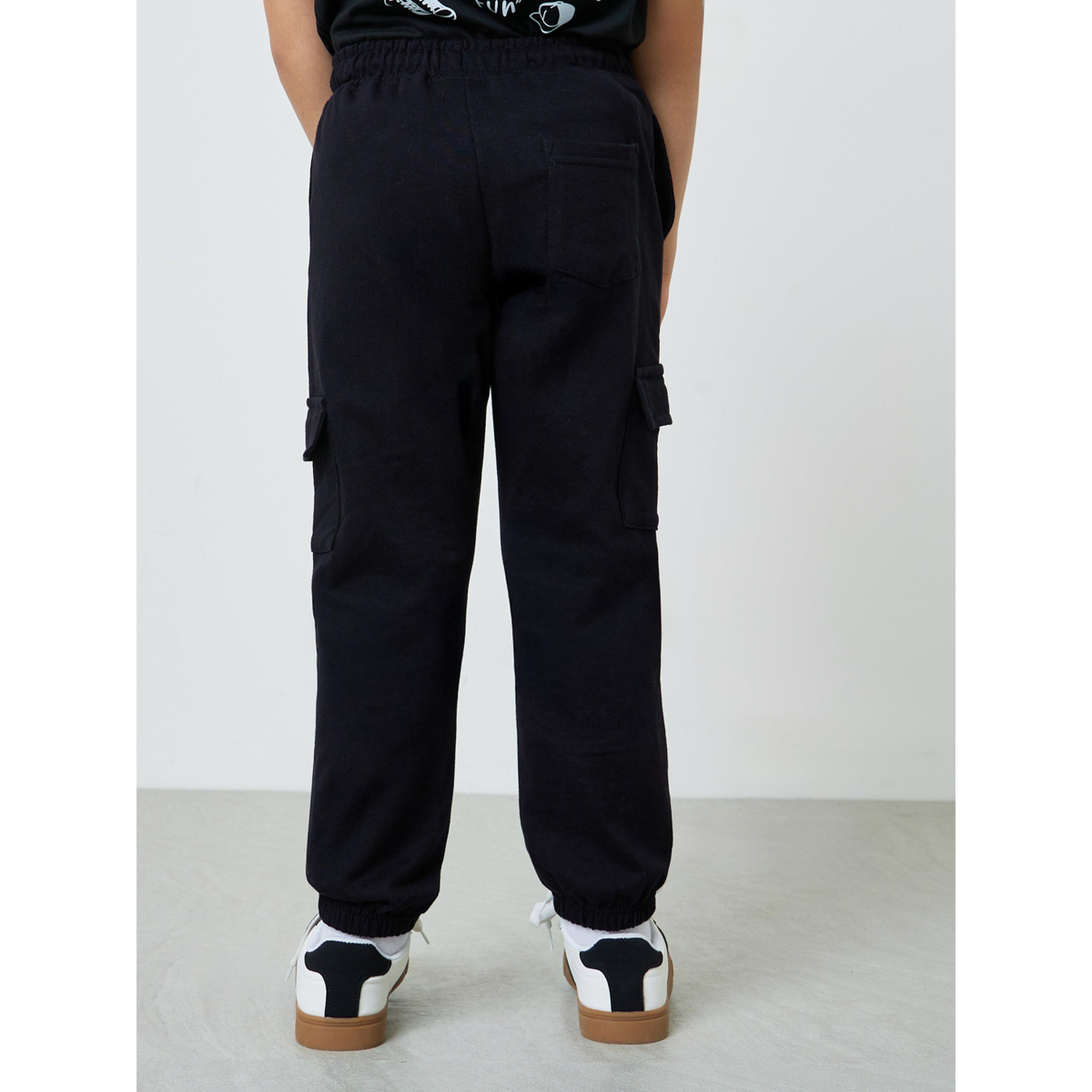 Styli Boys Black Elasticated Cuff Cargo Joggers-boys-clothing-bottoms-joggersandtrackpants-image-4