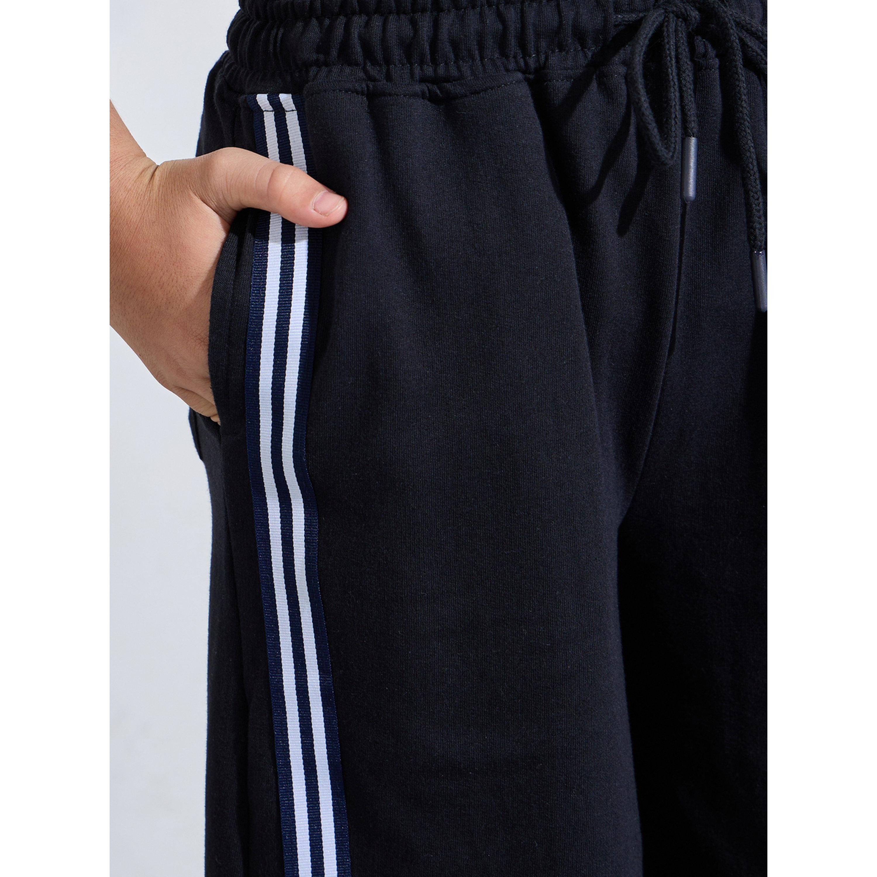 Styli Teen Boys Black Side Striped Pocket Detail Joggers-boys-clothing-bottoms-joggersandtrackpants-image-4