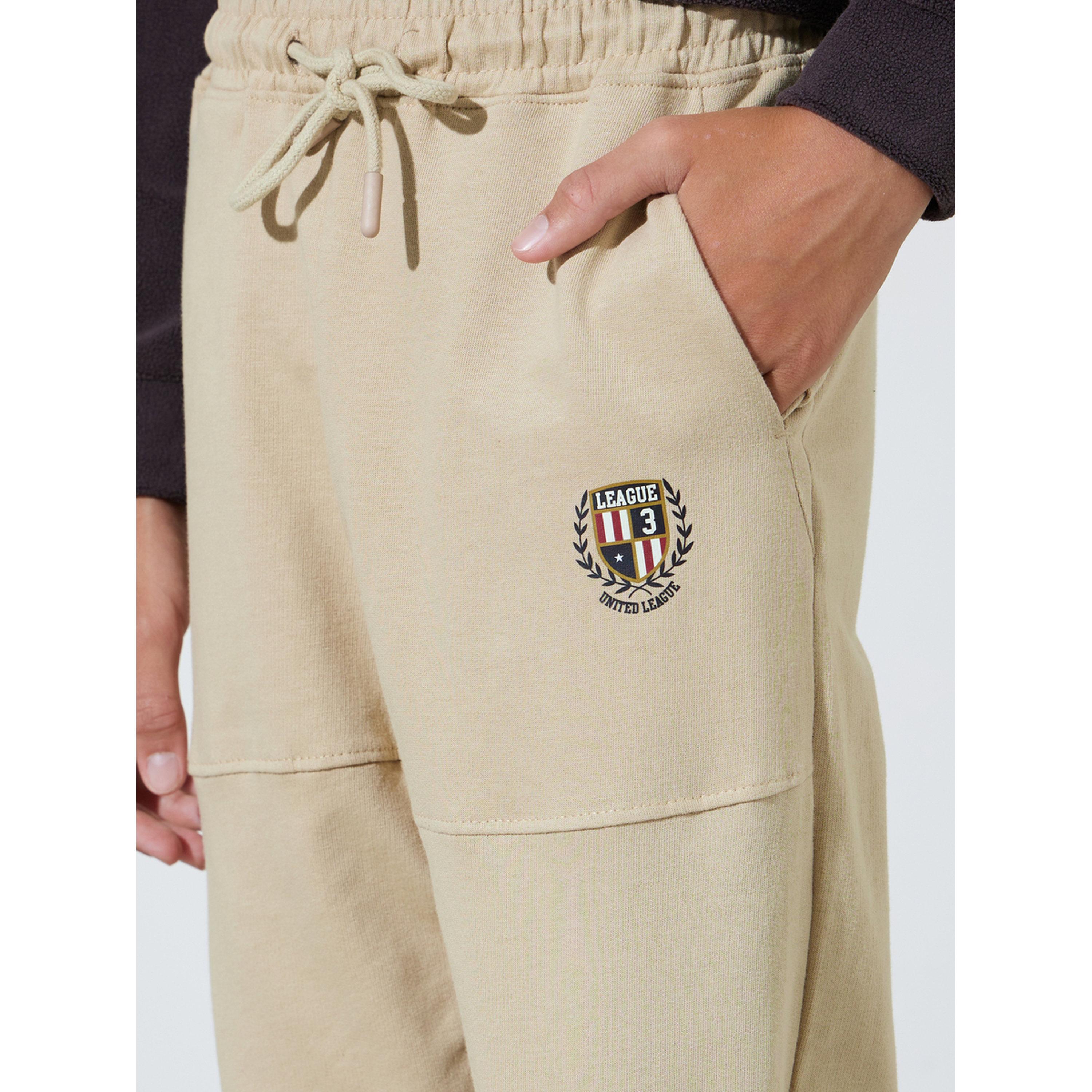 Styli Teen Boys Embroidered Pocket Details Cuffed Joggers-boys-clothing-bottoms-joggersandtrackpants-image-3