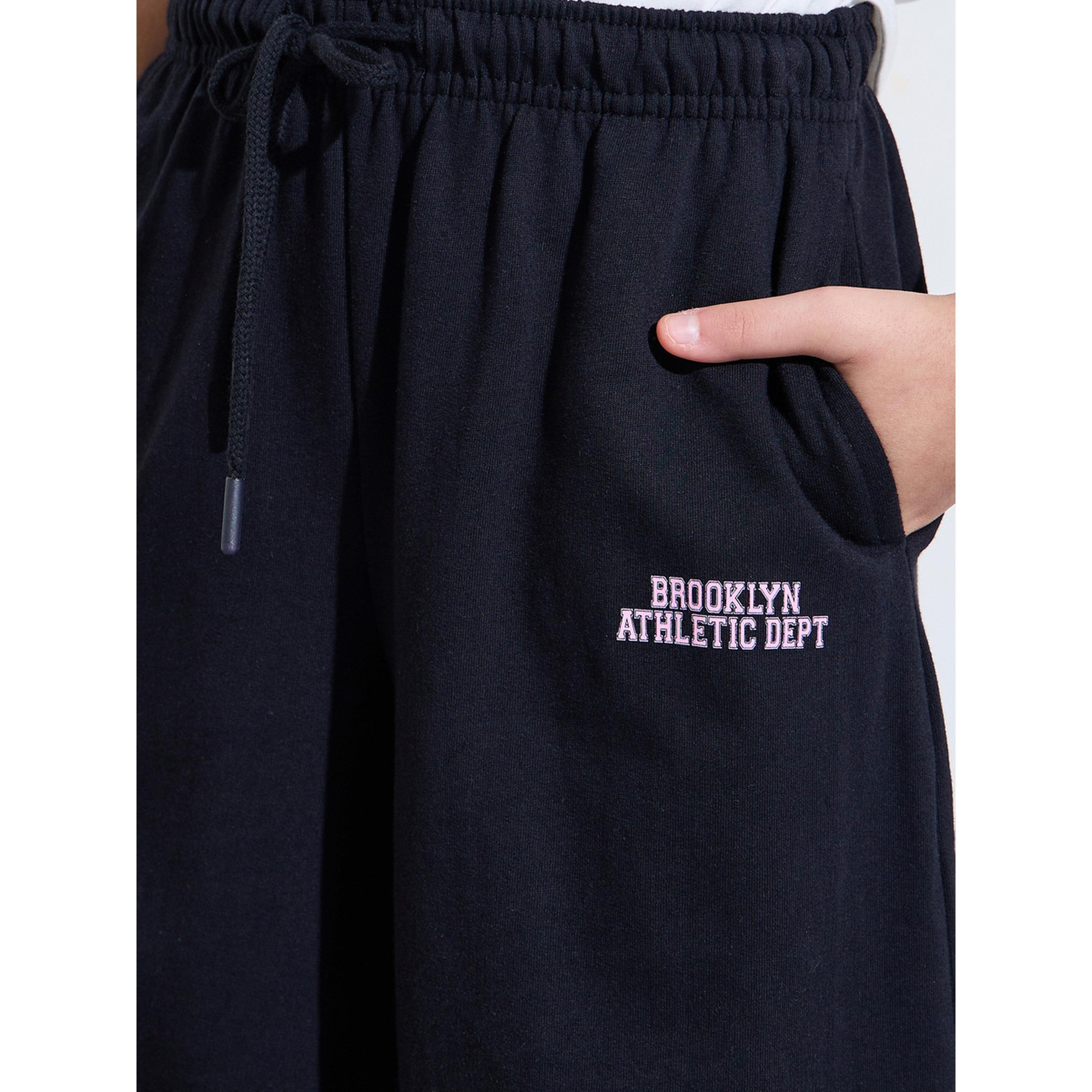 Styli Teen Girls Black Slogan Print Wide Leg Pants-girls-clothing-bottoms-joggersandtrackpants-image-3