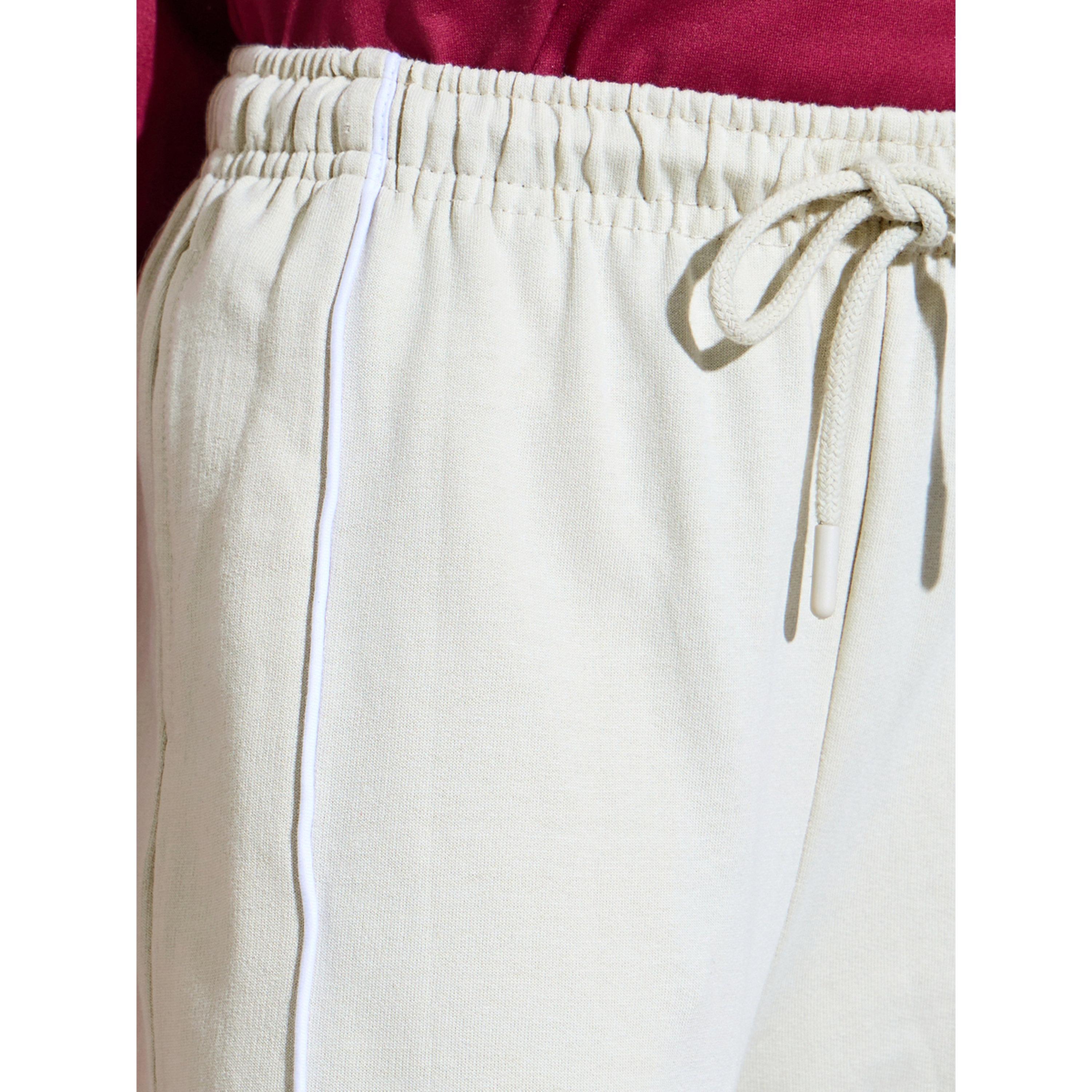 بنطال جوغر بأرجل واسعة وتفاصيل أشرطة جانبية للبنات الكبار-girls-clothing-bottoms-joggersandtrackpants-image-3