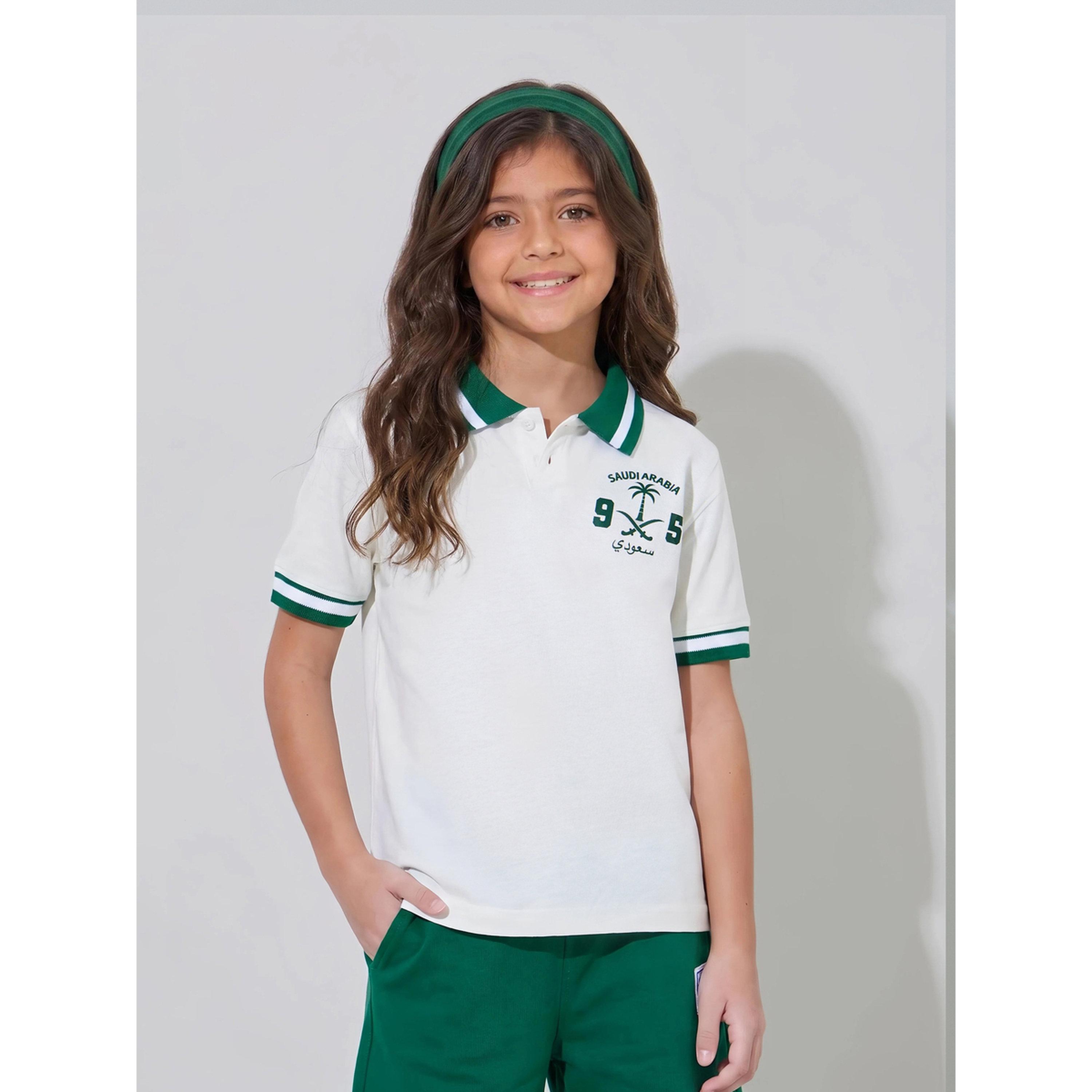 مجموعة من بنطال جوغر وتيشيرت بولو بطبعة اليوم الوطني السعودي للبنات-girls-clothing-setsandcoords-image-2
