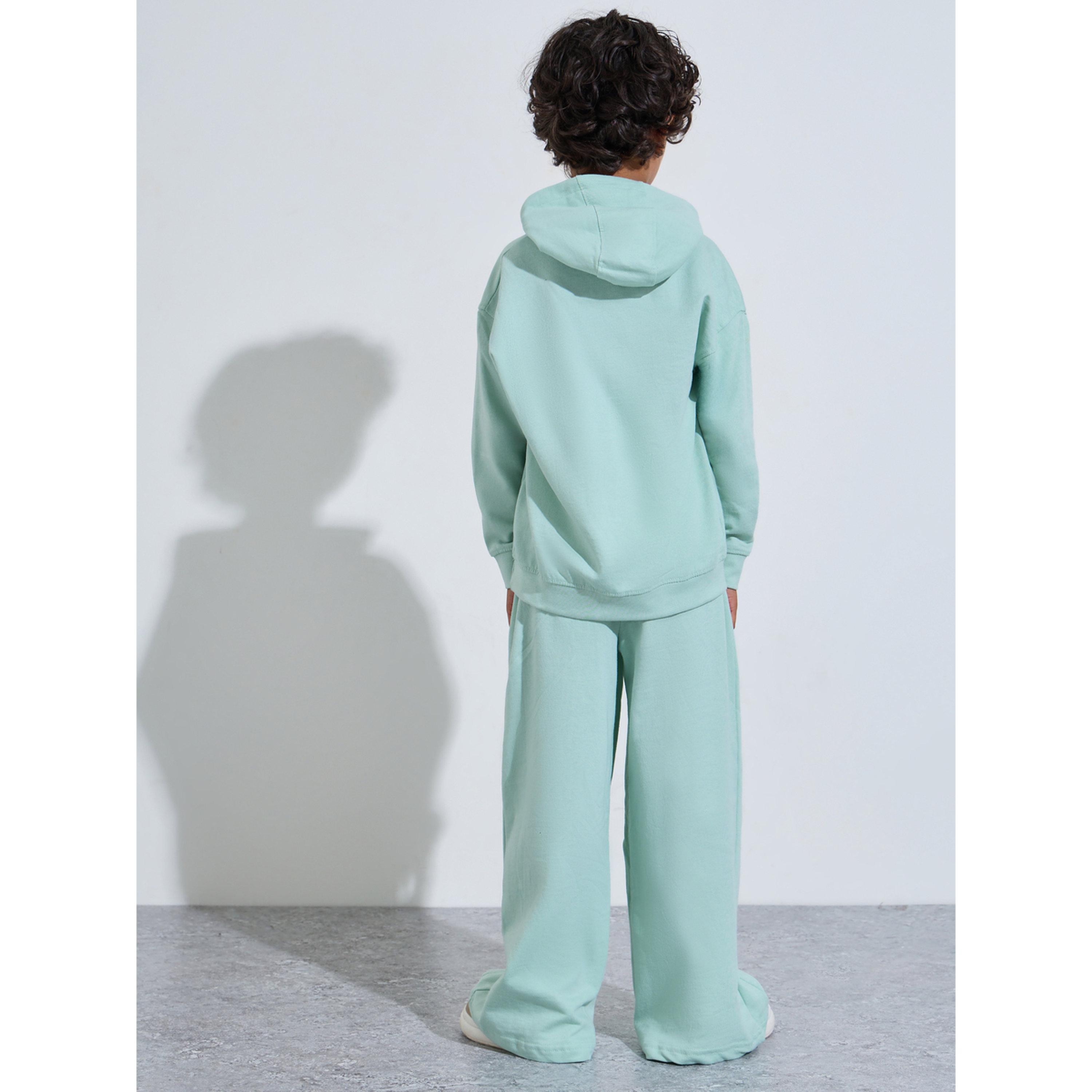 مجموعة من بنطال جوغر وهودي واسع بطبعة شعار للأولاد-boys-clothing-setsandcoords-image-3