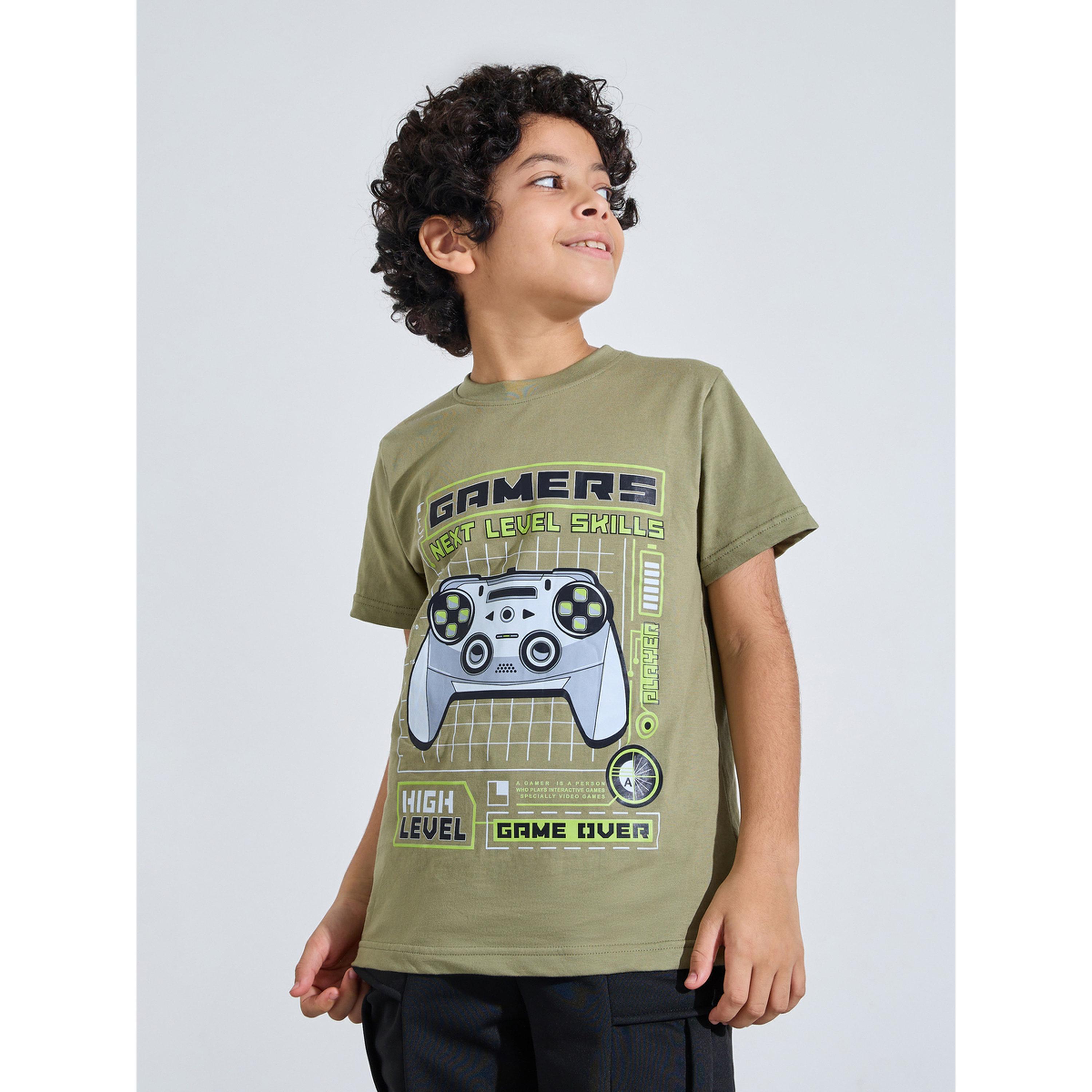 Styli Teen Boys Green Graphic Print Round Neck Regular Fit T-Shirt-boys-clothing-tshirtsandpolos-image-1