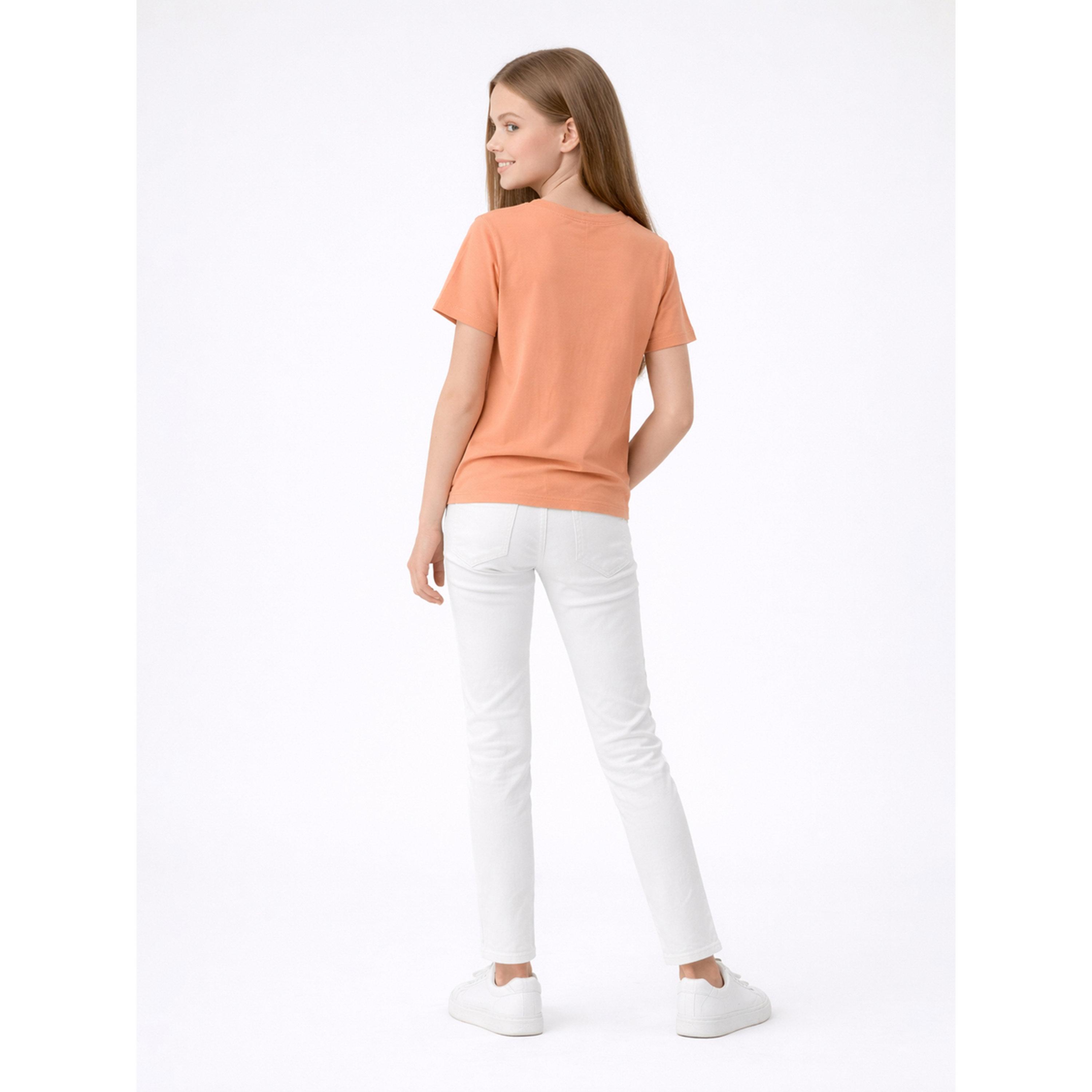 تيشيرت بياقة دائرية وشعار جرافيك للبنات-girls-clothing-tshirts-image-3