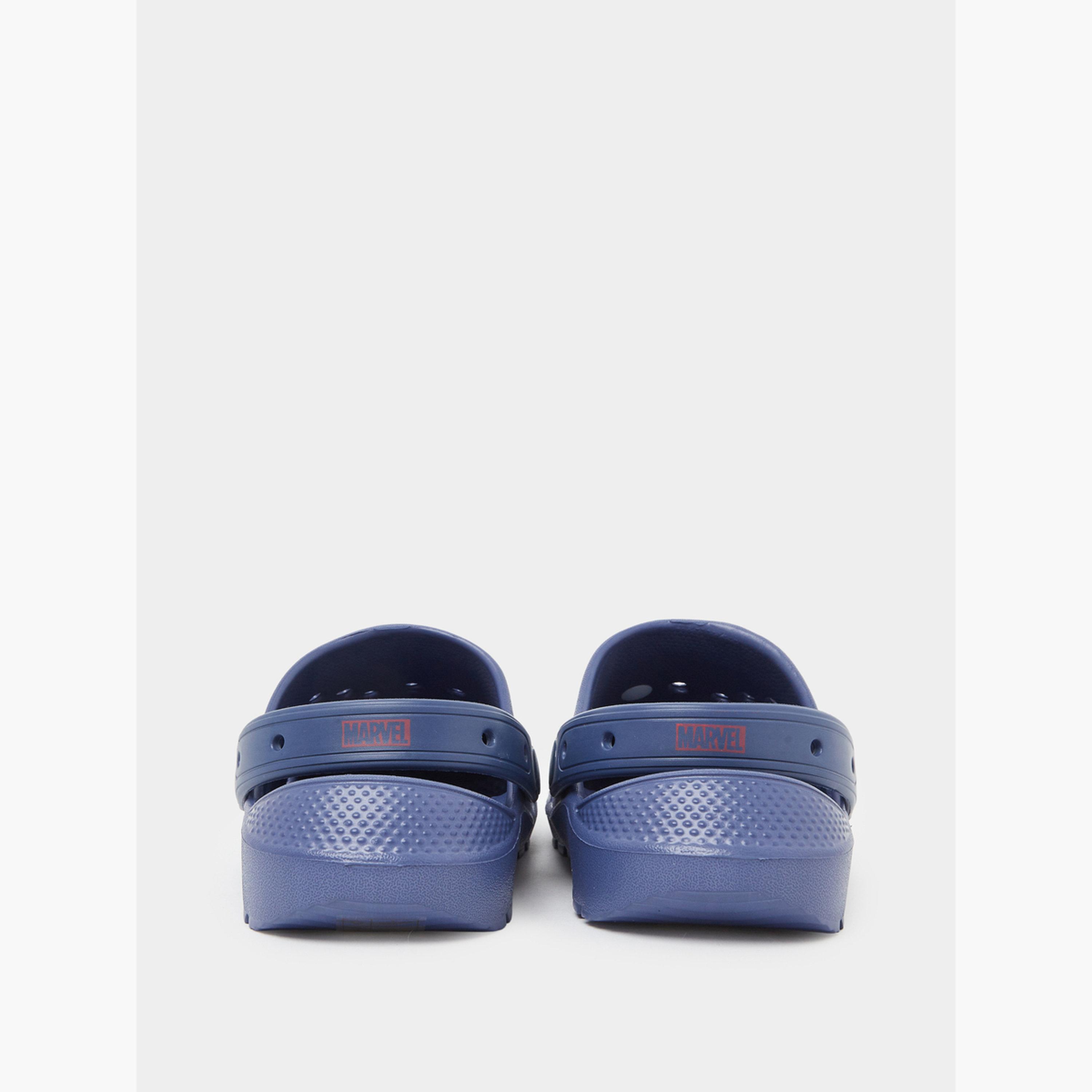 حذاء كلوغز أفنجرز مع دلايات للأولاد-boys-shoes-flipflopsandslides-image-6
