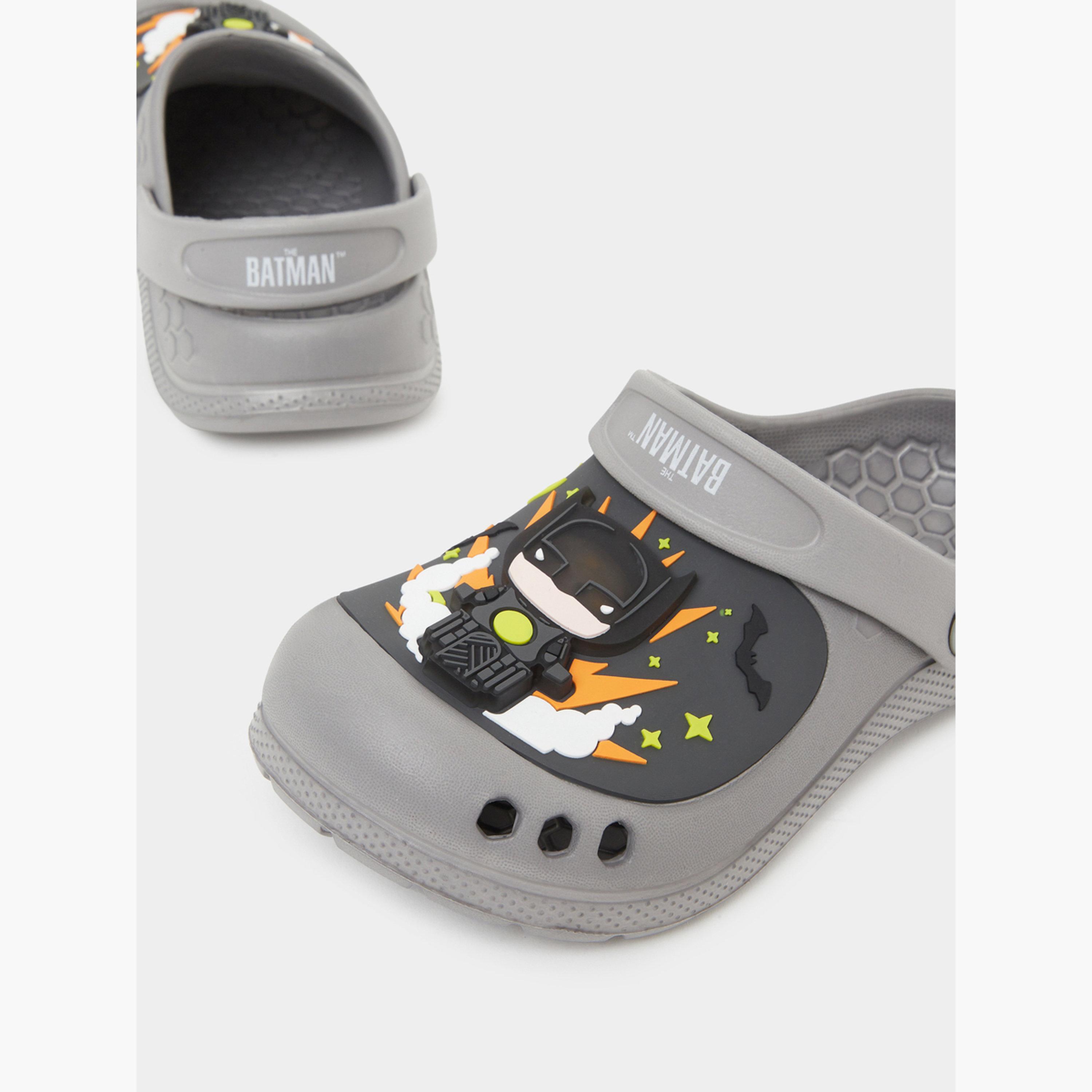 حذاء كلوغز باتمان مع إضاءة للأولاد-boys-shoes-flipflopsandslides-image-4