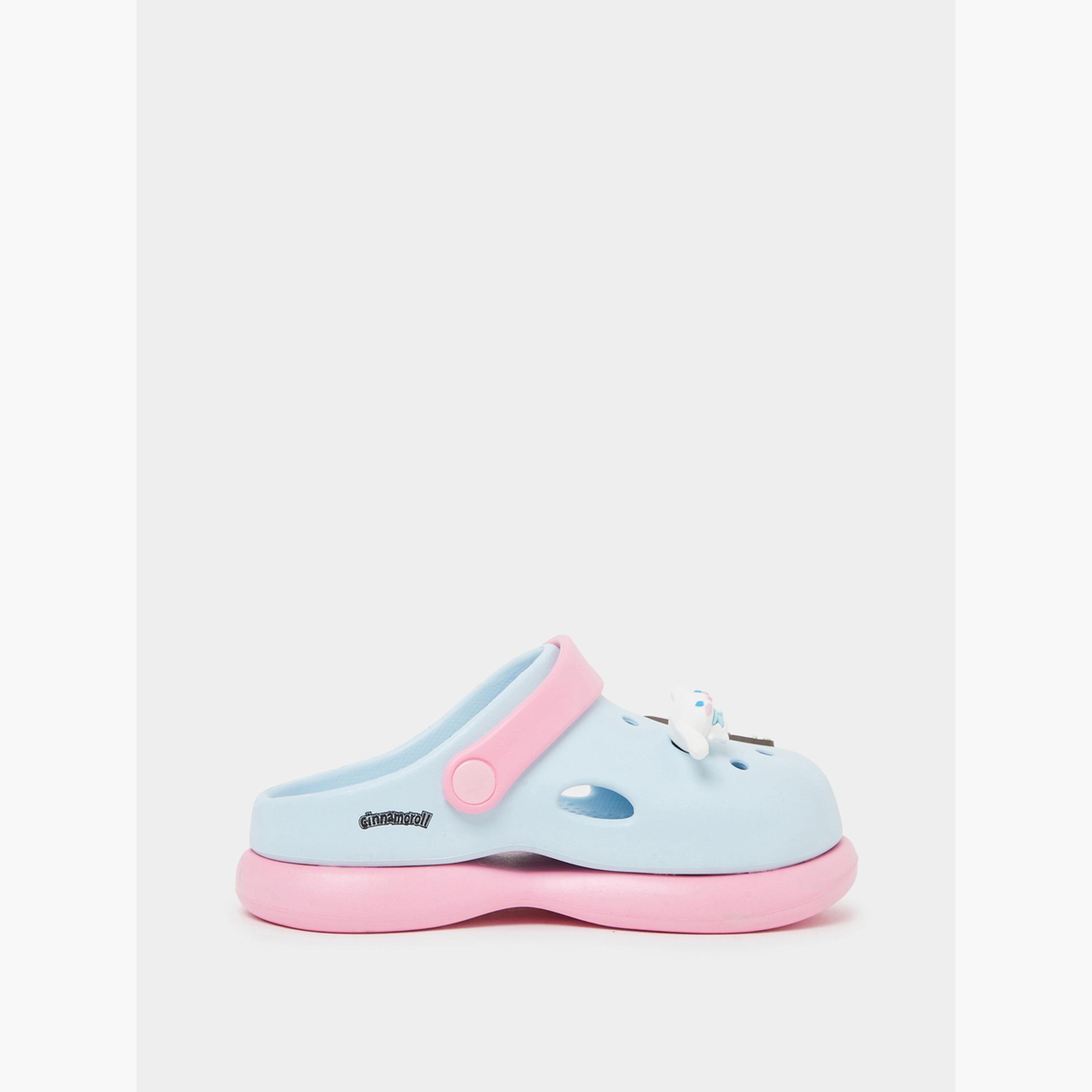 حذاء كلوغز سينامورول مع دلايات للبنات-girls-shoes-flipflopsandslides-image-2