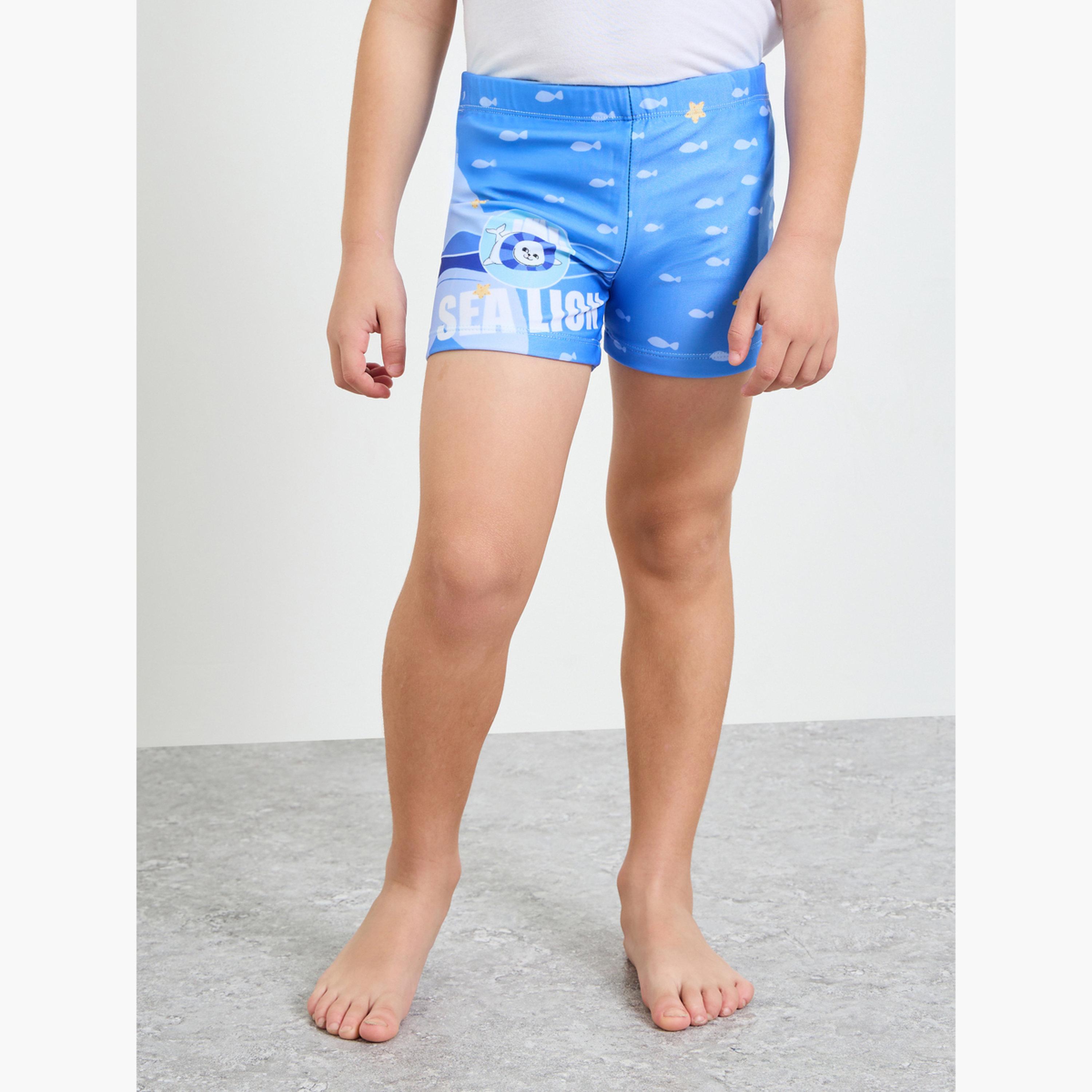شورت سباحة بطبعة جرافيك-boys-clothing-swimwear-image-1