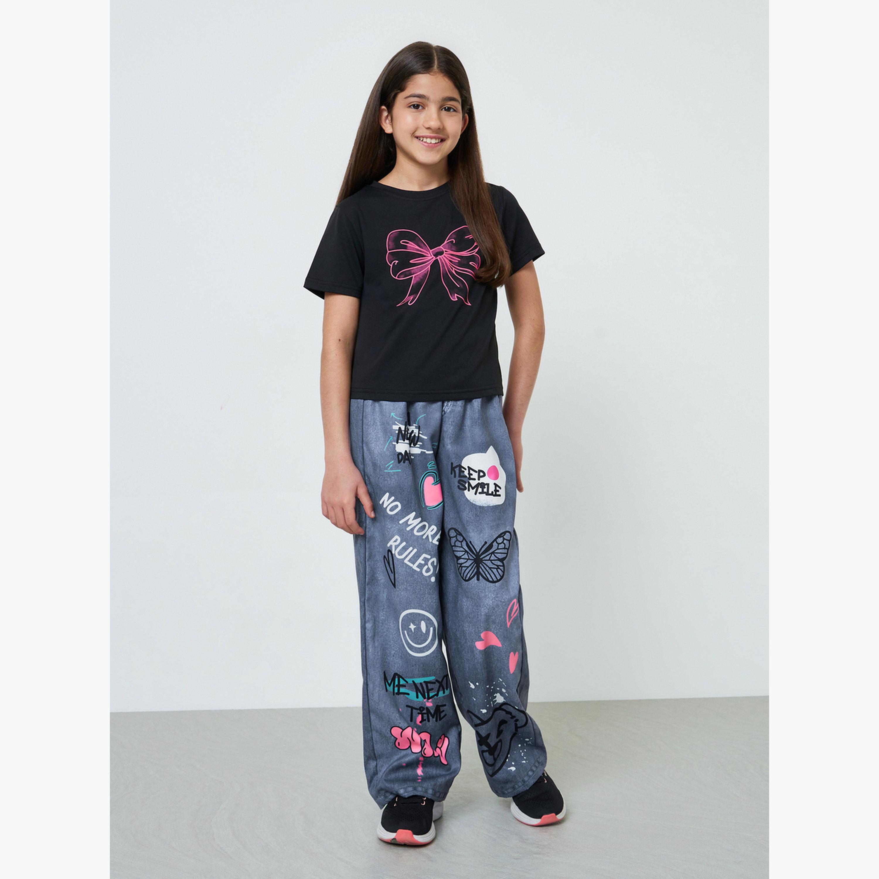 Styli Teen Girls Bow Print T-Shirt and Graffiti Jeans Set-girls-clothing-setsandcoords-image-1