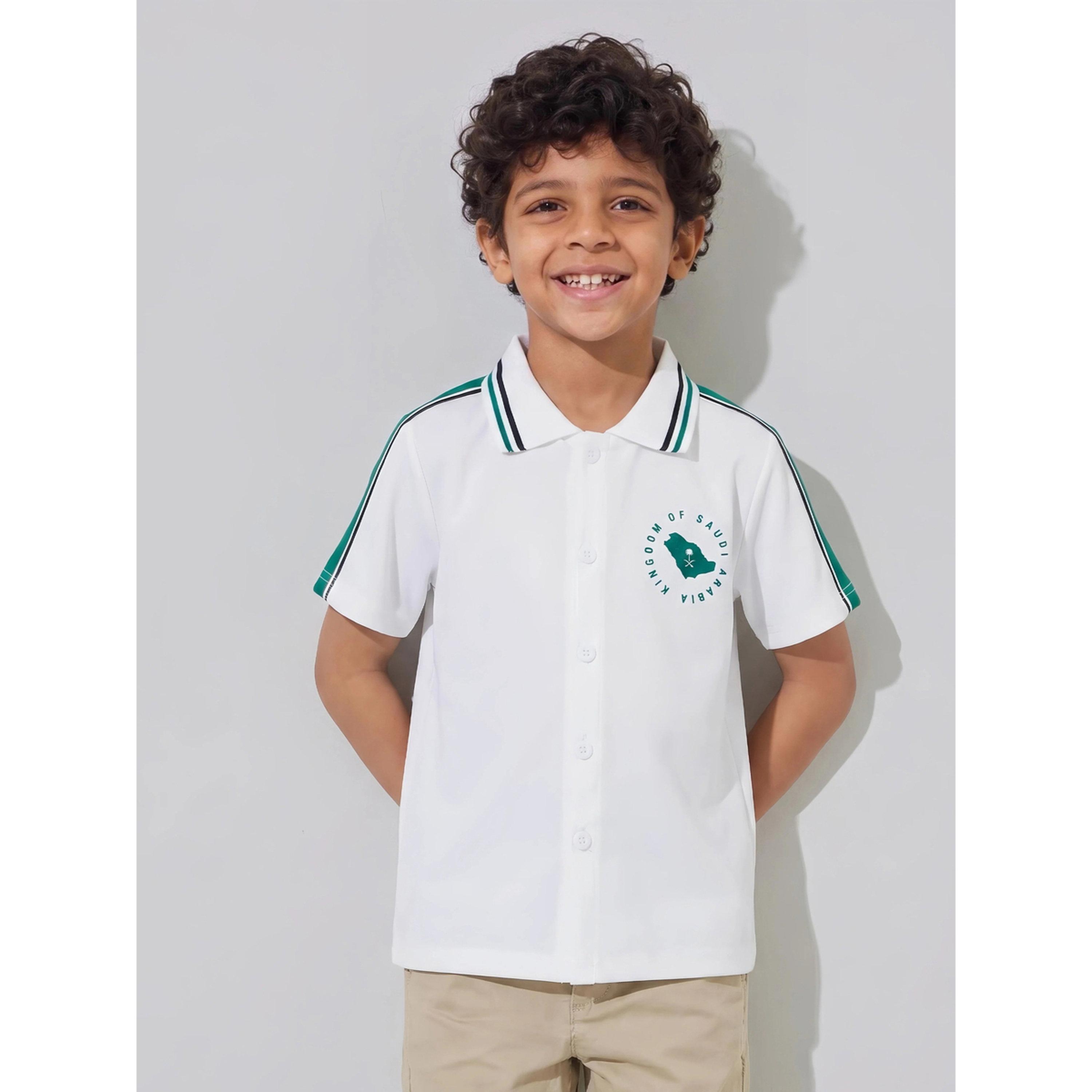 قميص بحواف متباينة وطبعة بمناسبة اليوم الوطني السعودي للأولاد - أوف وايت-boys-clothing-shirts-image-1