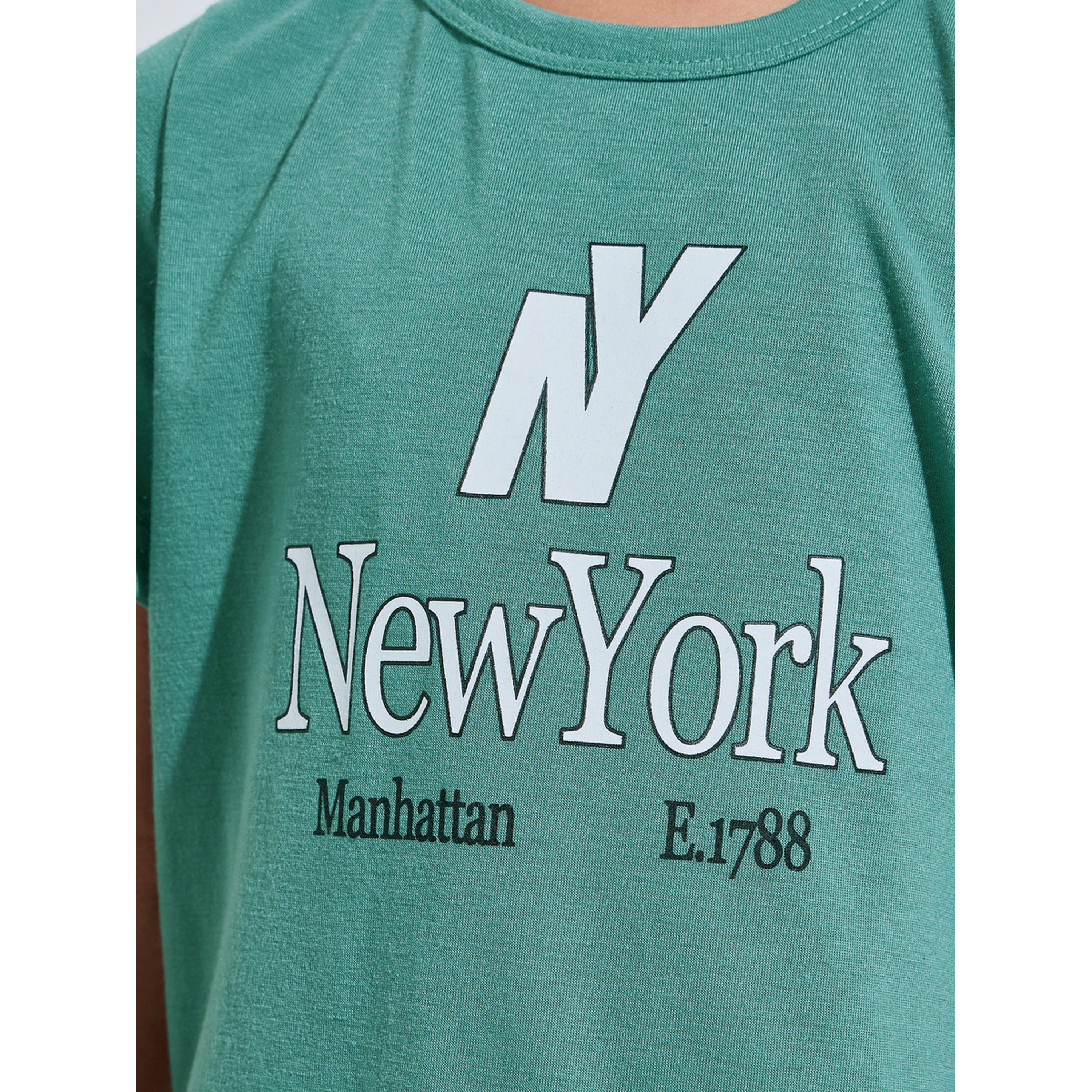Styli Green Graphic Print T-Shirt and Checked Pants Pyjama Set-boys-clothing-nightwear-image-6