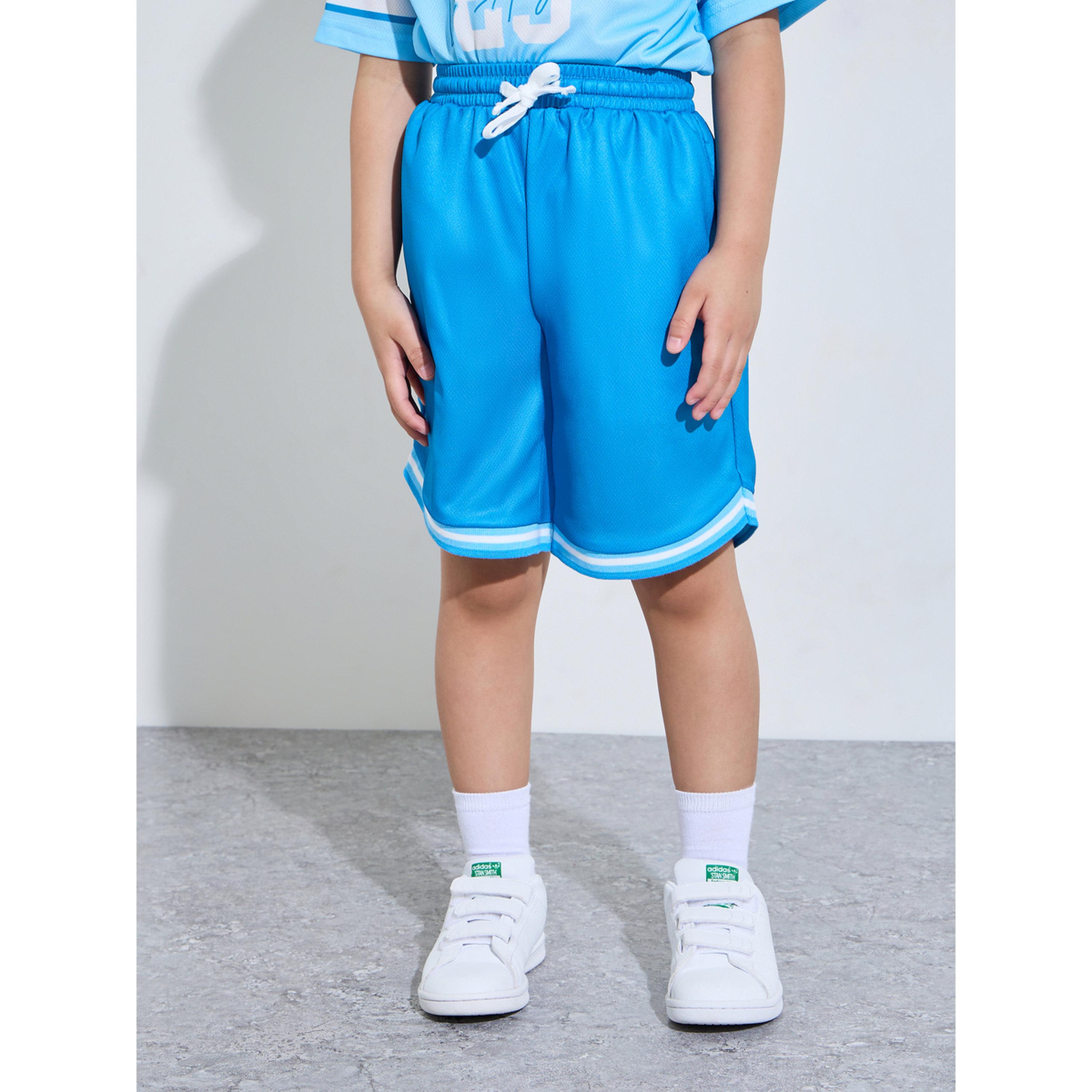 طقم رياضي من شورت وتيشيرت واسع وطبعة جرافيك للأولاد-boys-clothing-setsandcoords-image-4