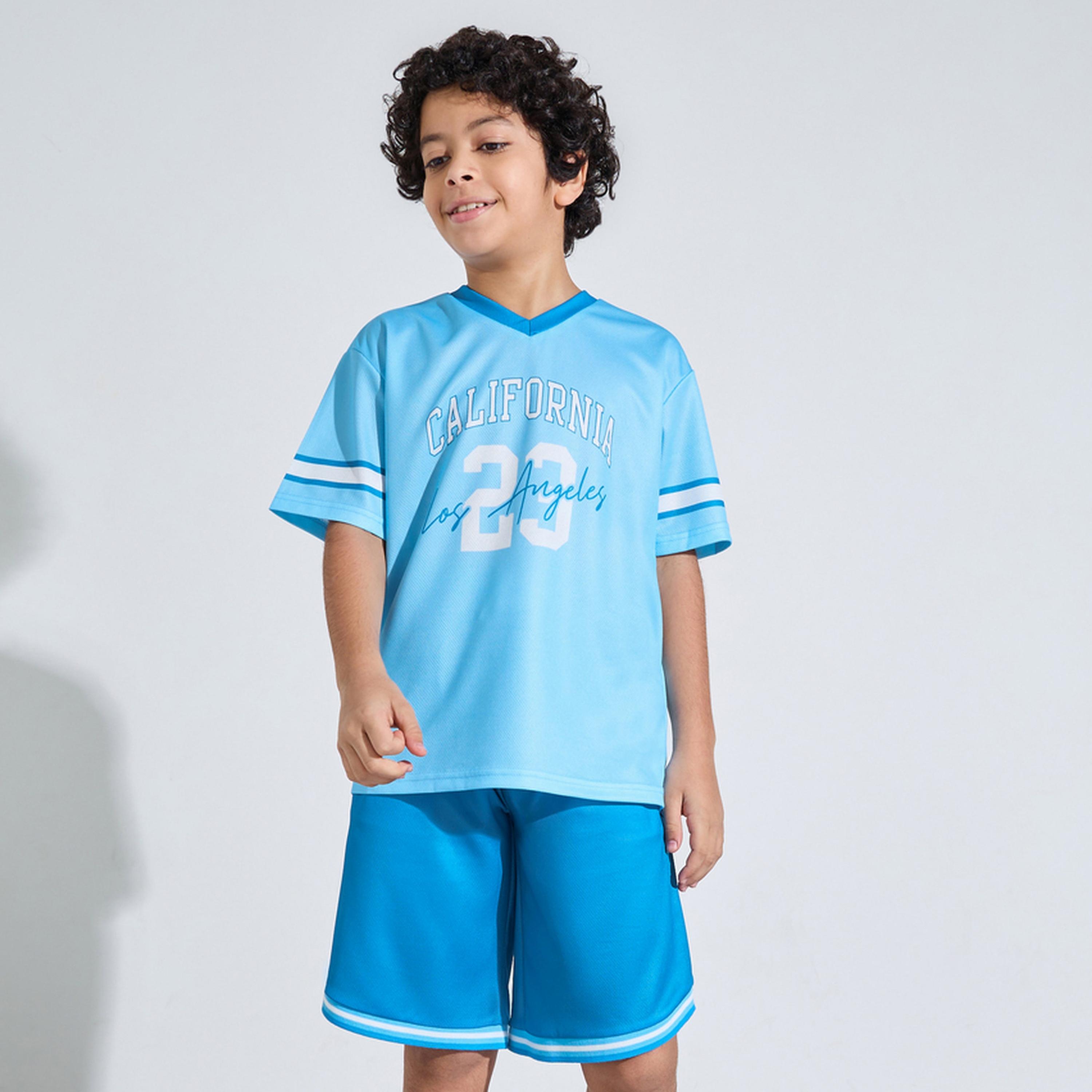 طقم منسق من شورت وتيشيرت واسع بطبعة جرافيك للأولاد المراهقين باللون الأزرق-boys-clothing-setsandcoords-image-1