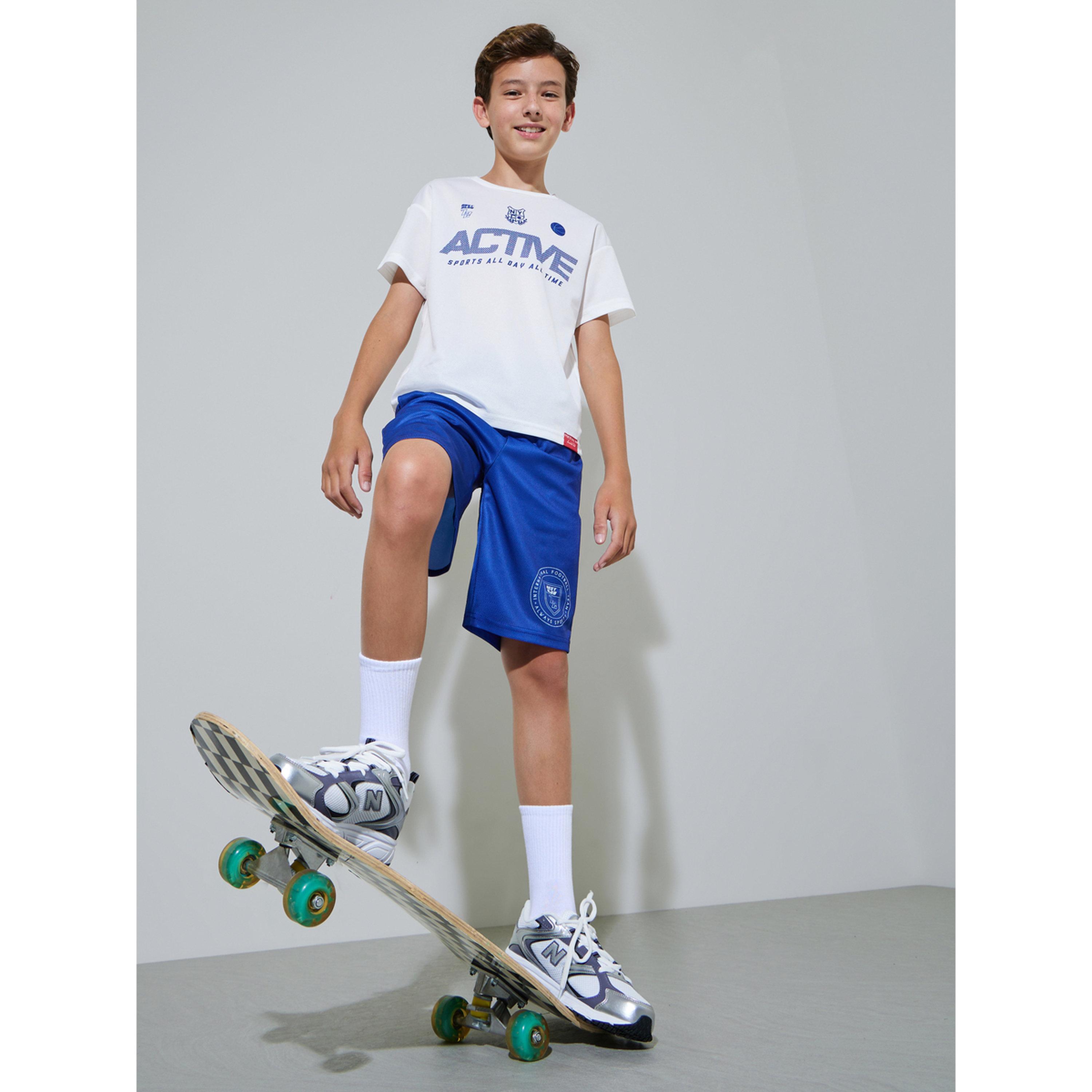 مجموعة من شورت وتيشيرت واسع بطبعة جرافيك للأولاد الكبار-boys-clothing-setsandcoords-image-3