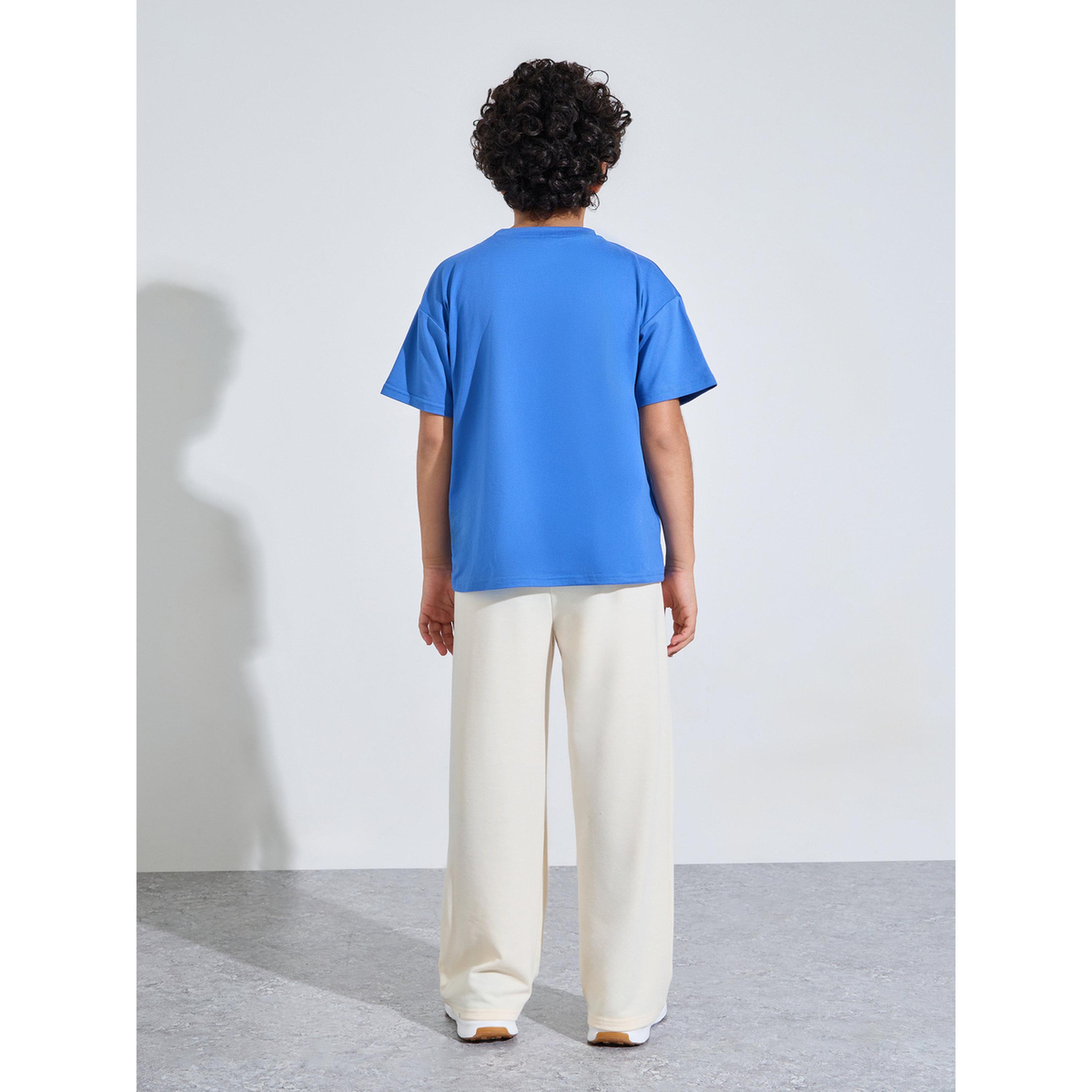 ستيلي طقم تيشيرت أزرق مطبوع وبنطلون جوغر كريمي للأولاد المراهقين-boys-clothing-setsandcoords-image-4