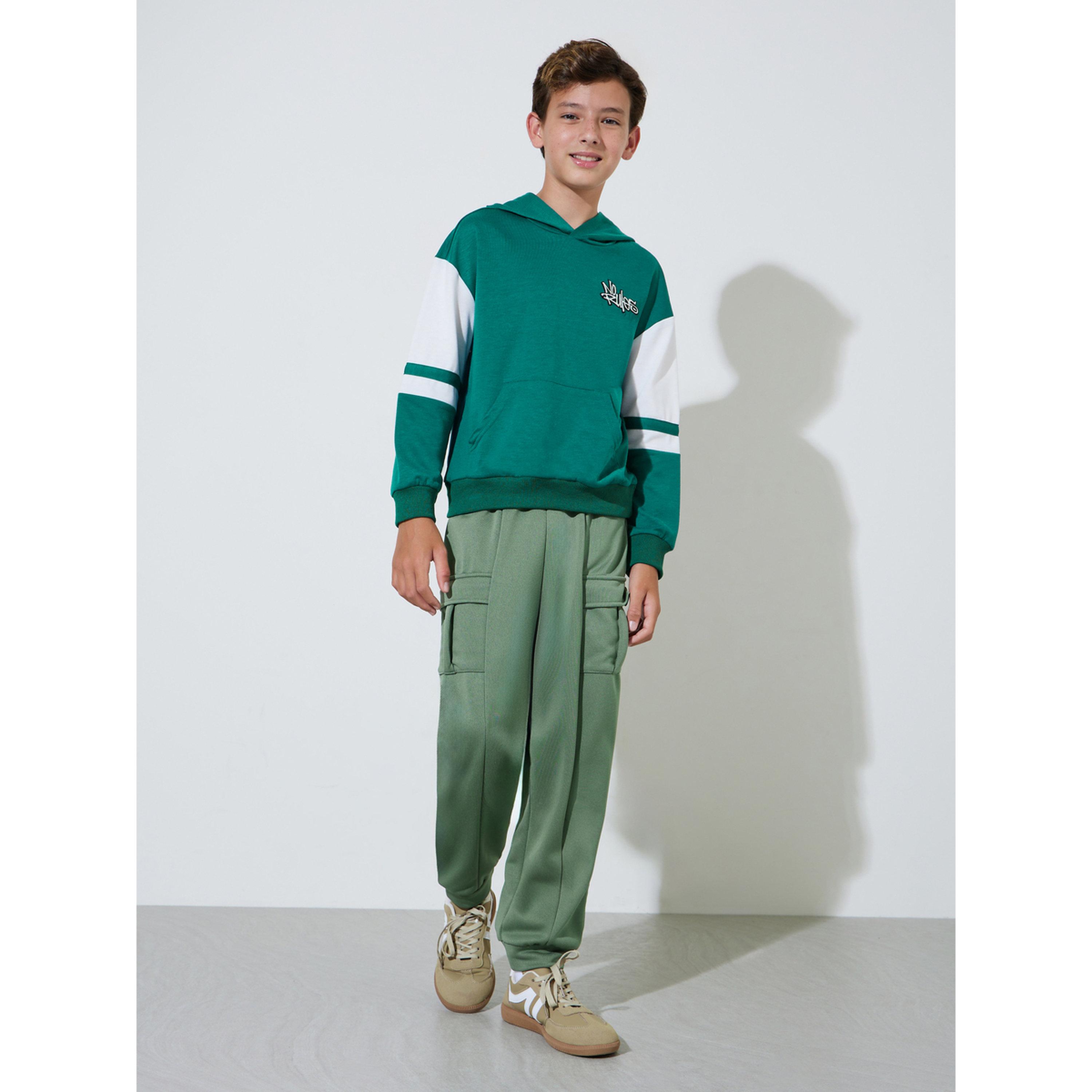 Styli Teen Boys Green Full length Cargo Pants-boys-clothing-bottoms-joggersandtrackpants-image-2