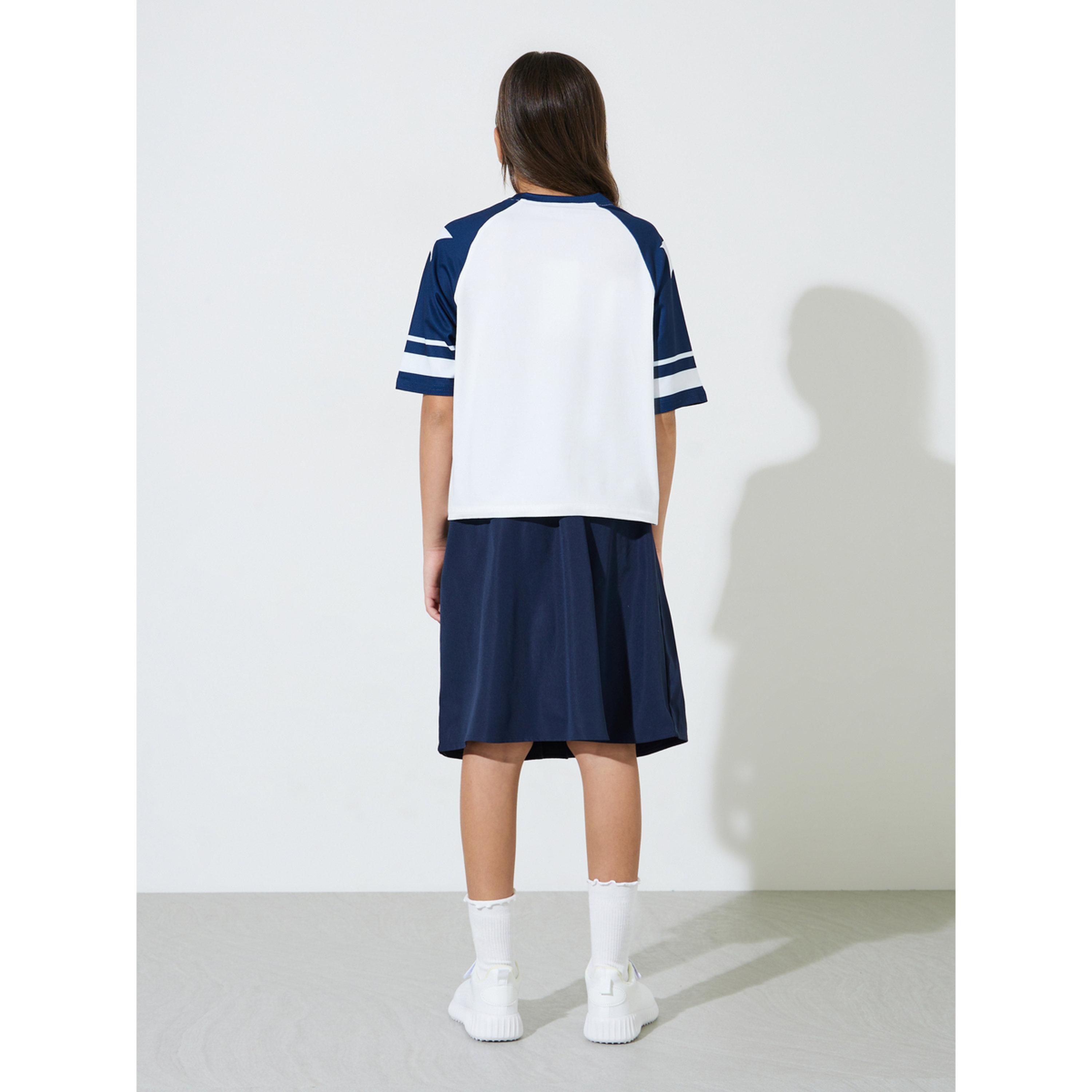 Styli Teen Girls Graphic Print Oversized T-Shirt and Pleated knee Length Skirt Set-girls-clothing-setsandcoords-image-4