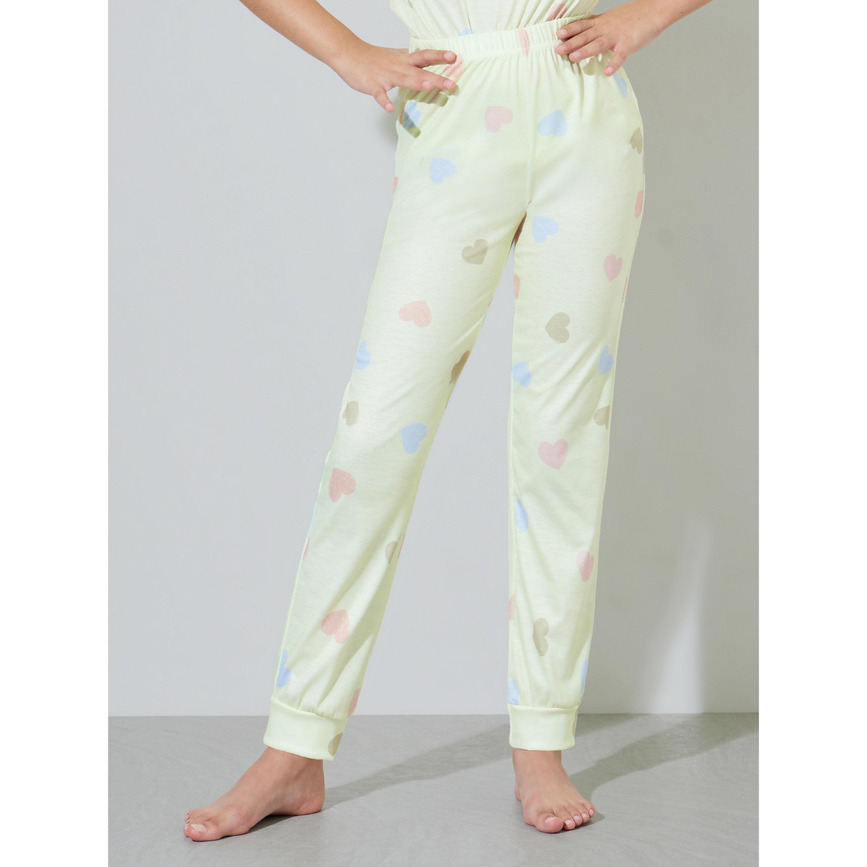 Styli Teen Girls Yellow Heart Print T-Shirt and Cuffed Pants Pyjama Set-girls-clothing-nightwear-image-4