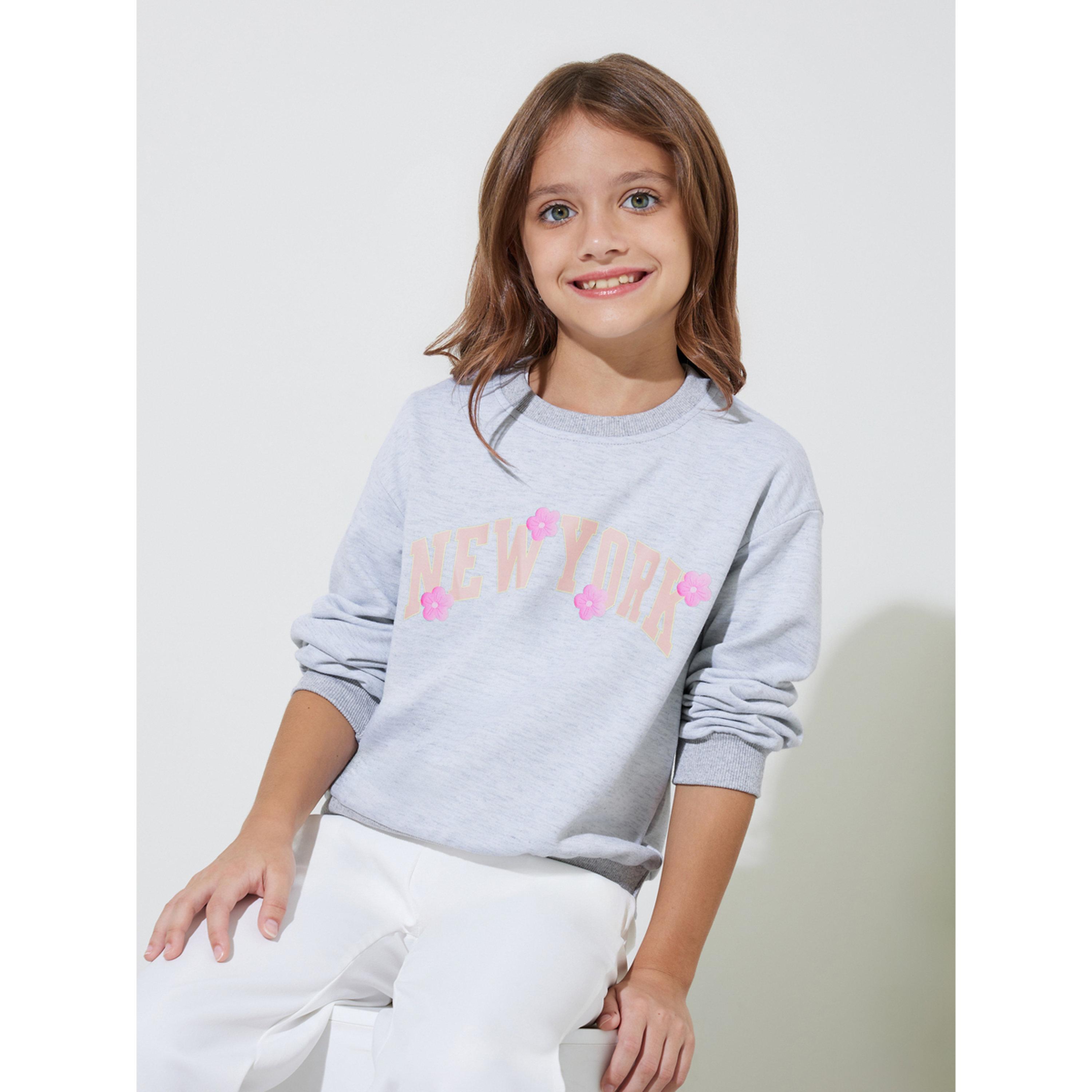 ستايلي - سويت شيرت رمادي فضفاض للبنات برسومات جرافيكية-sports-girls-clothing-tops-image-3