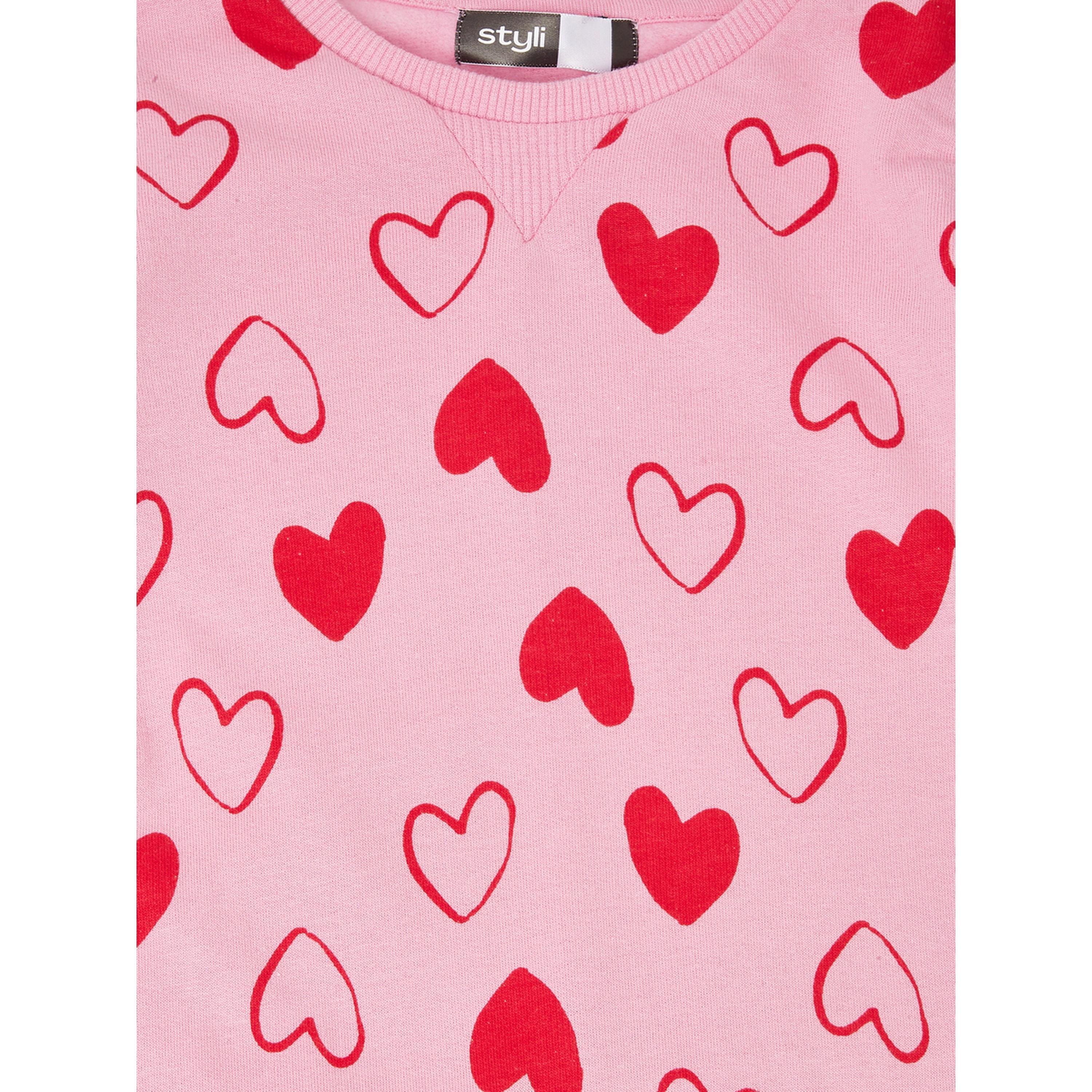 سويت شيرت قطن بطبعة قلوب كاملة للفتيات الصغار وردي-girls-clothing-sweatshirts-image-4