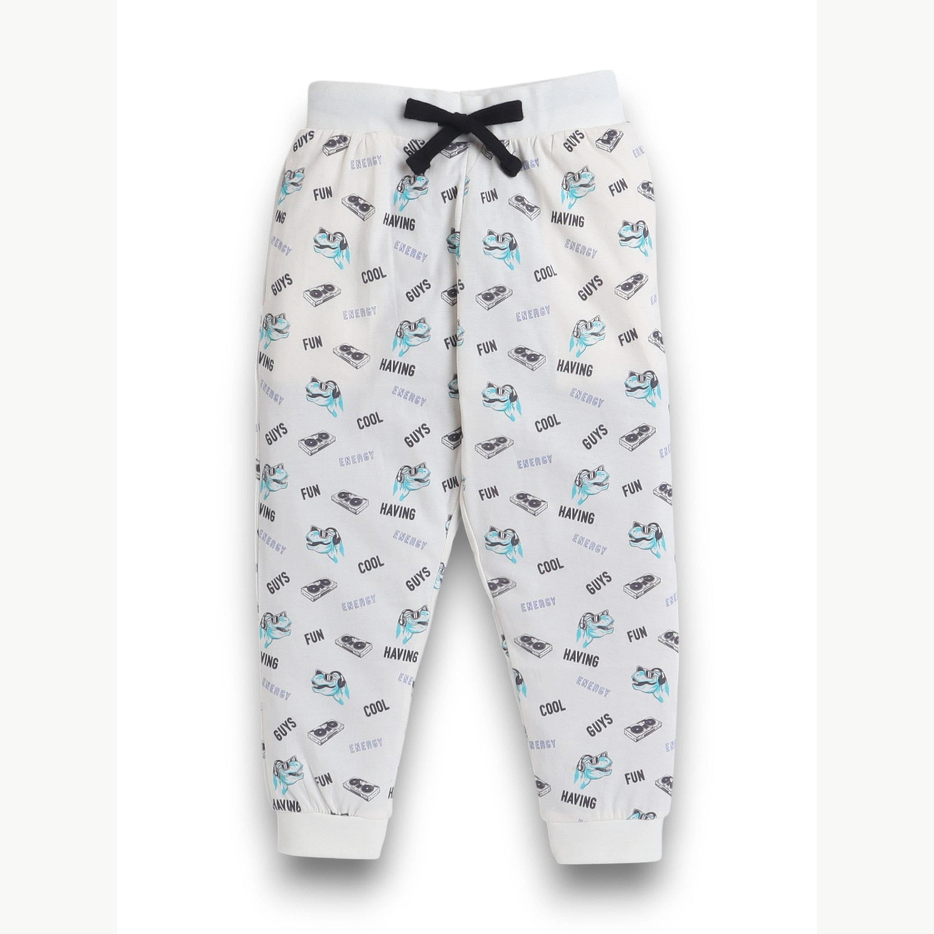طقم بيجاما من تيشيرت وبنطال مطبع بالكامل-boys-clothing-nightwear-image-3